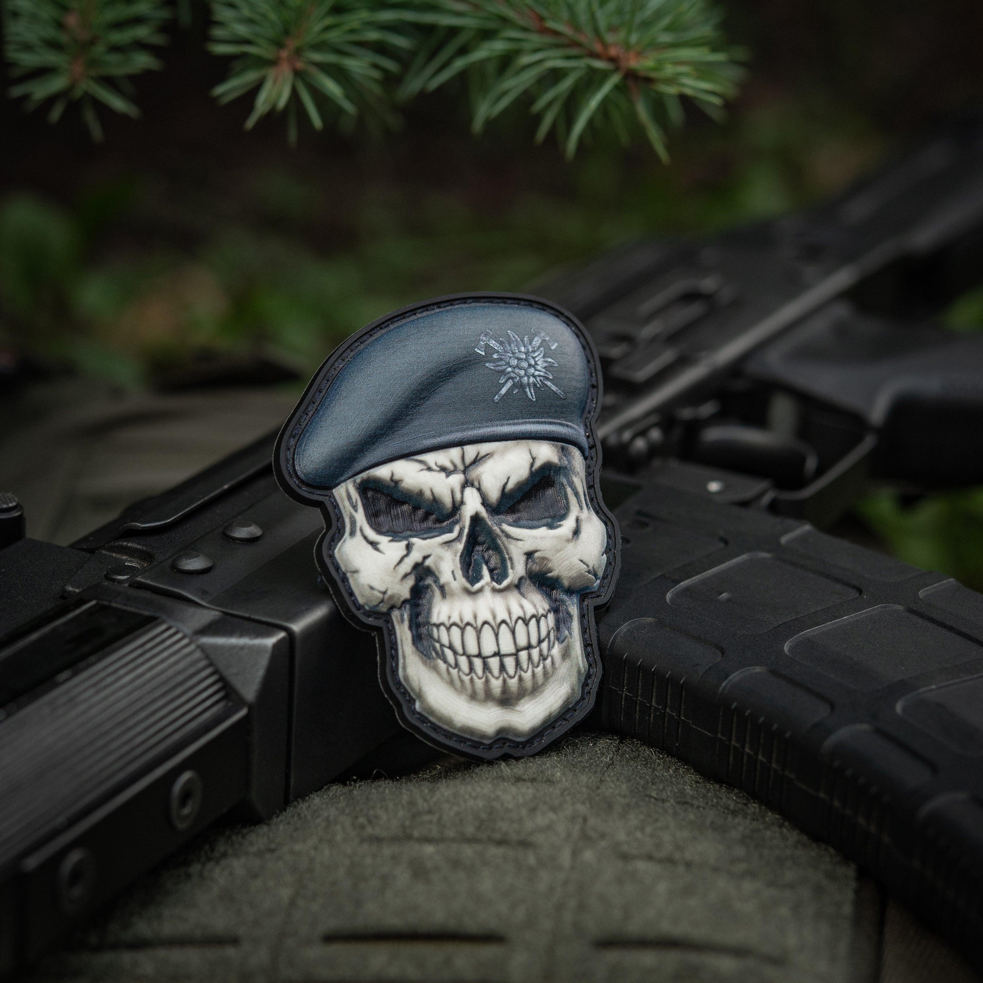 M-Tac нашивка Череп у береті (Гірська піхота)