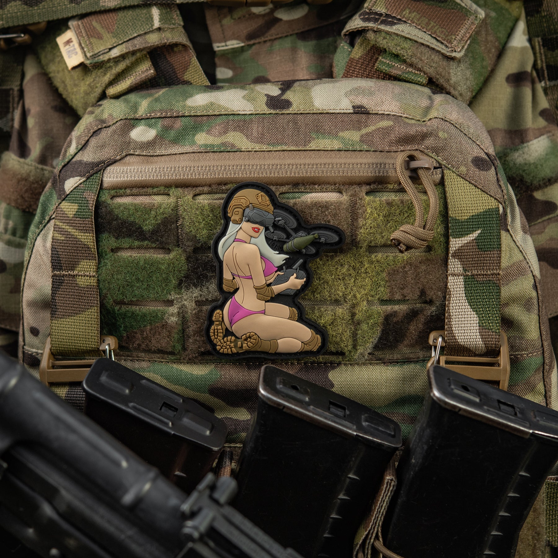 M-Tac нашивка Tactical girl №6 PVC White/Pink/Coyote V1