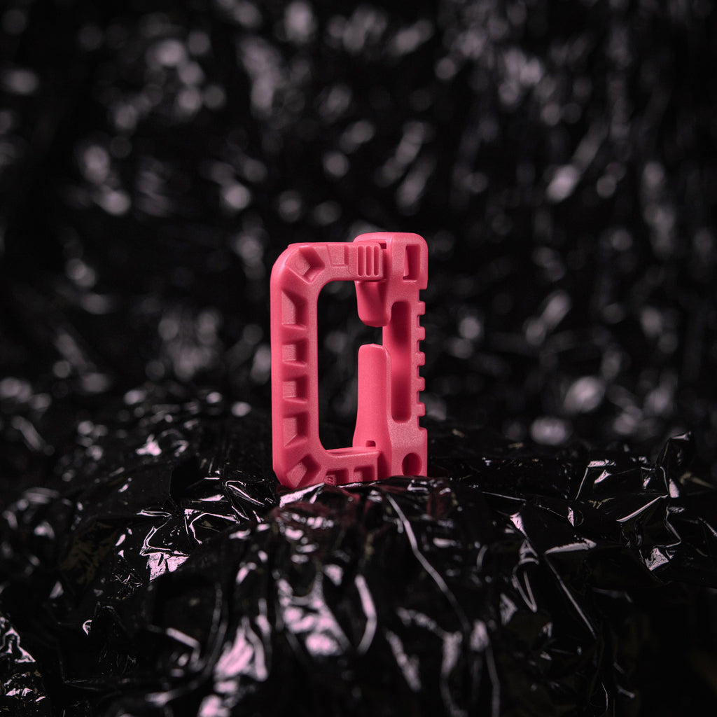 Карабін пластиковий Grimloc Pink