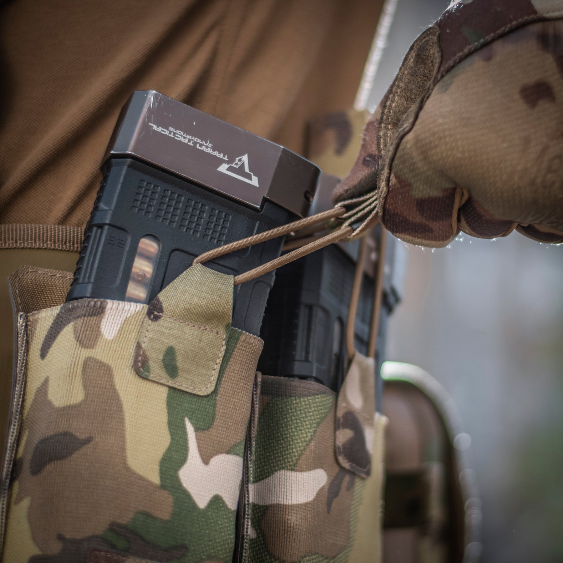 M-Tac підсумок еластичний на 1 магазин Elite Laser Cut Multicam