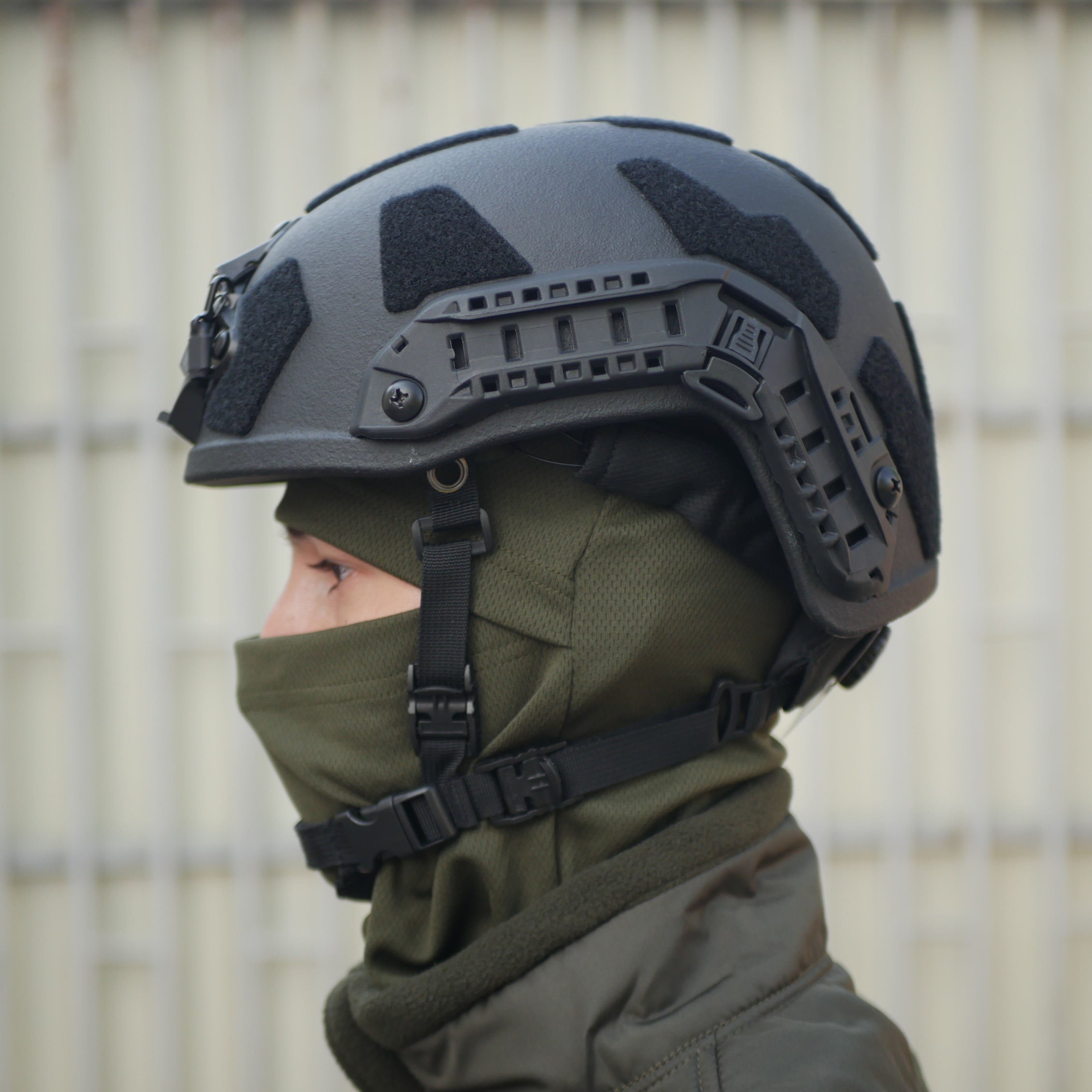 Балістичний шолом Чорний (M,L) FAST PE GEN III AGGRESSIVE
