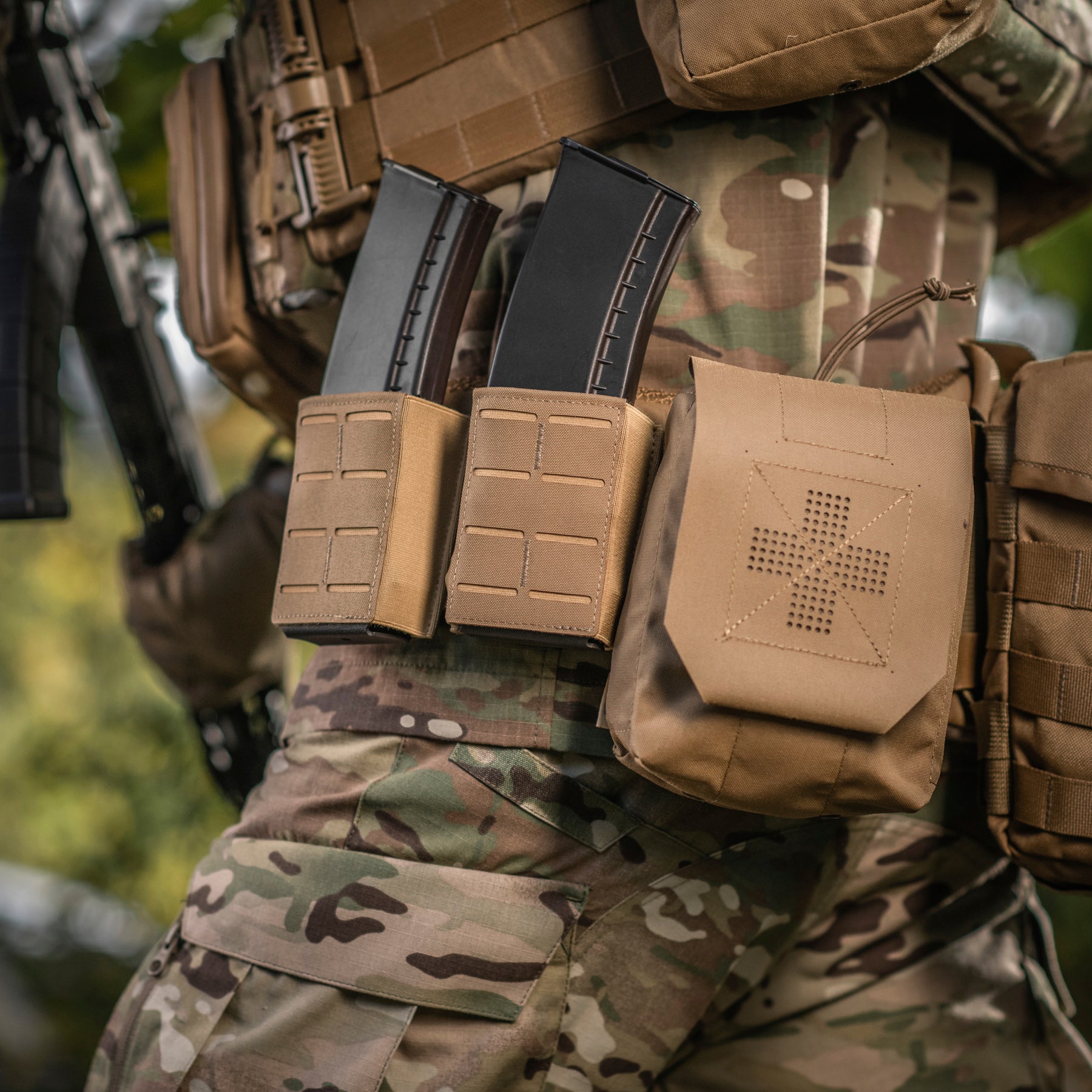 M-Tac підсумок для магазина на гумці (10 см) Laser Cut Coyote