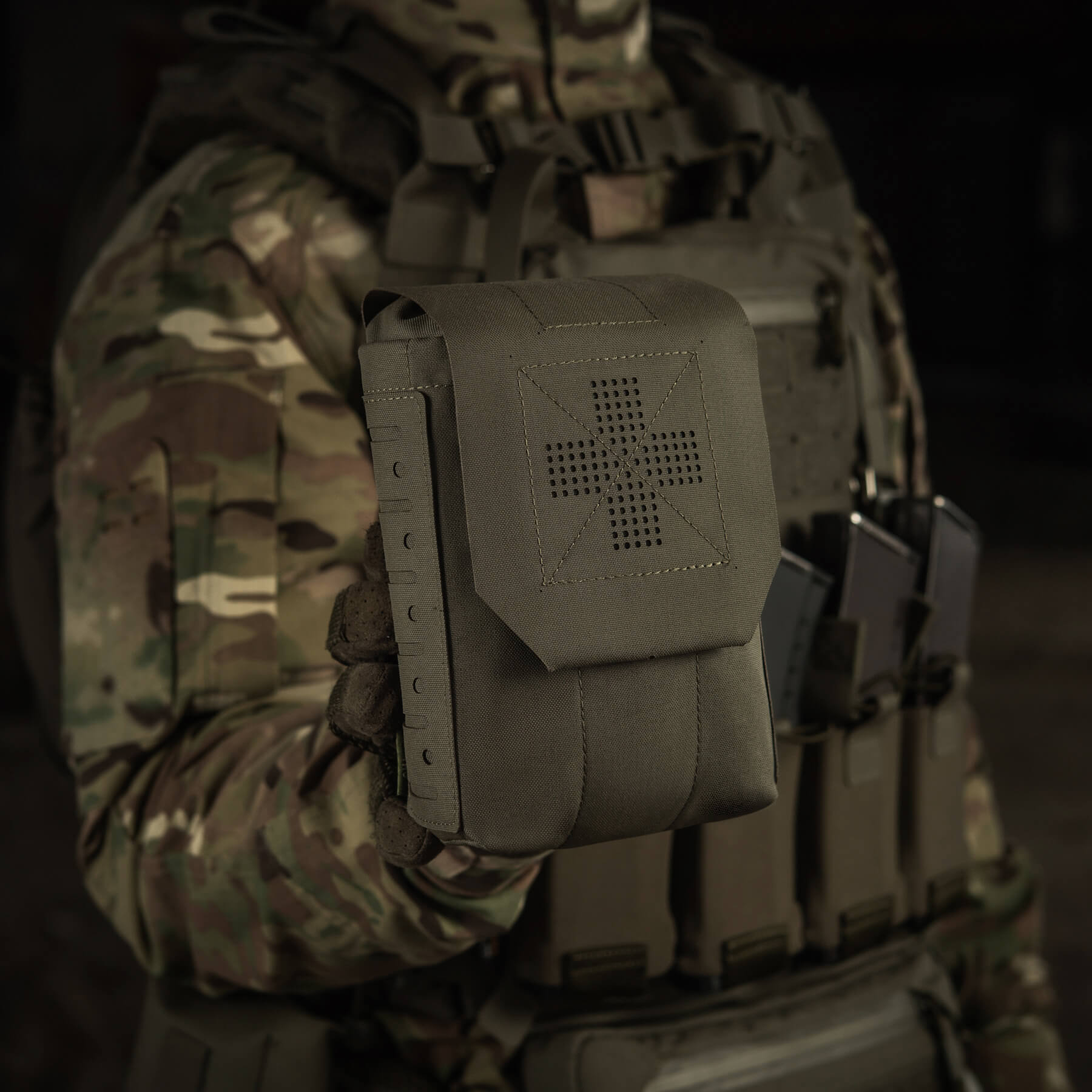 M-Tac підсумок медичний вертикальний Large Gen.II Elite Ranger Green
