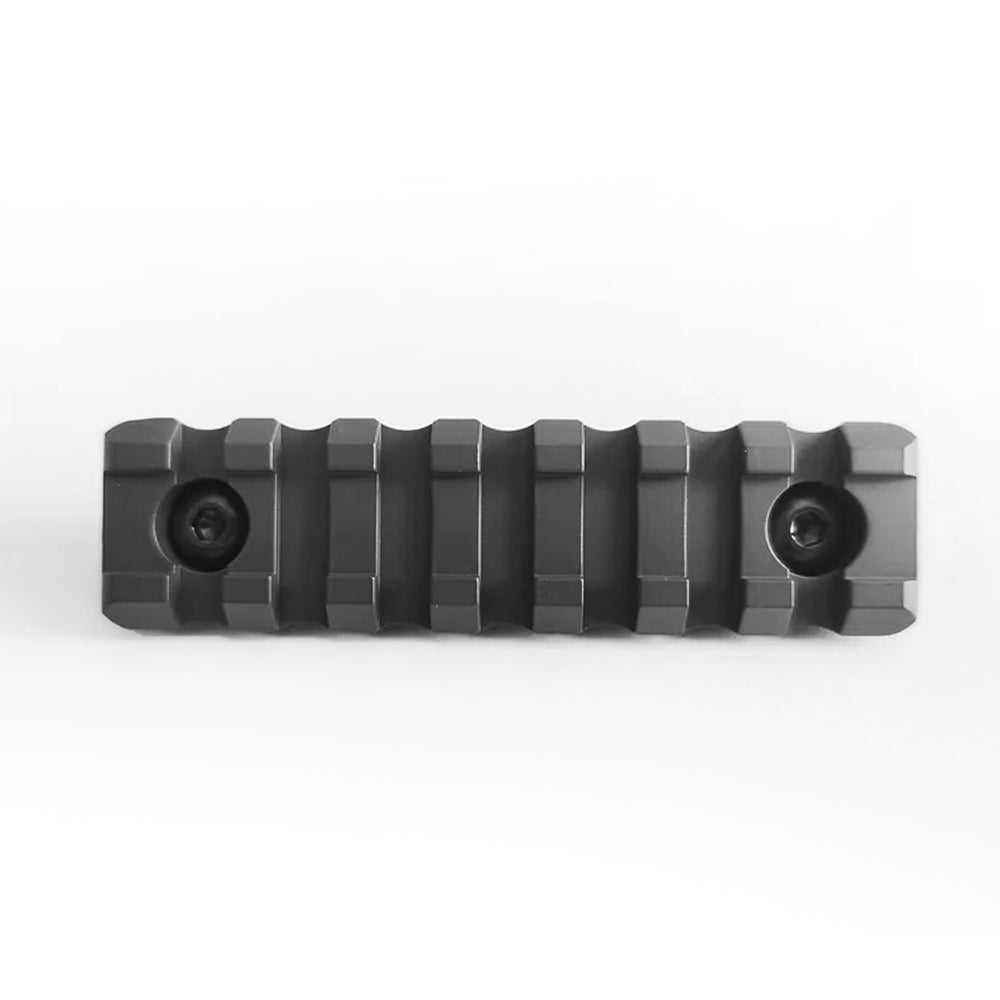 Крук Рейка Пікатінні на 7 слоти із кріпленням стандарту  M-Lok black