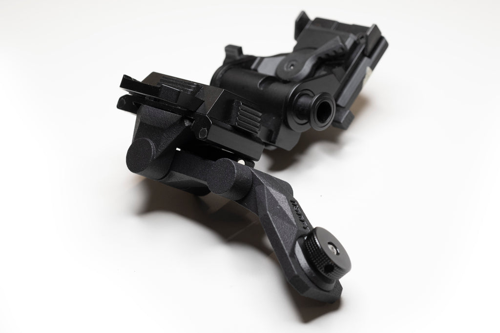 Кріплення J-arm для PVS-14 з авто-відключенням
