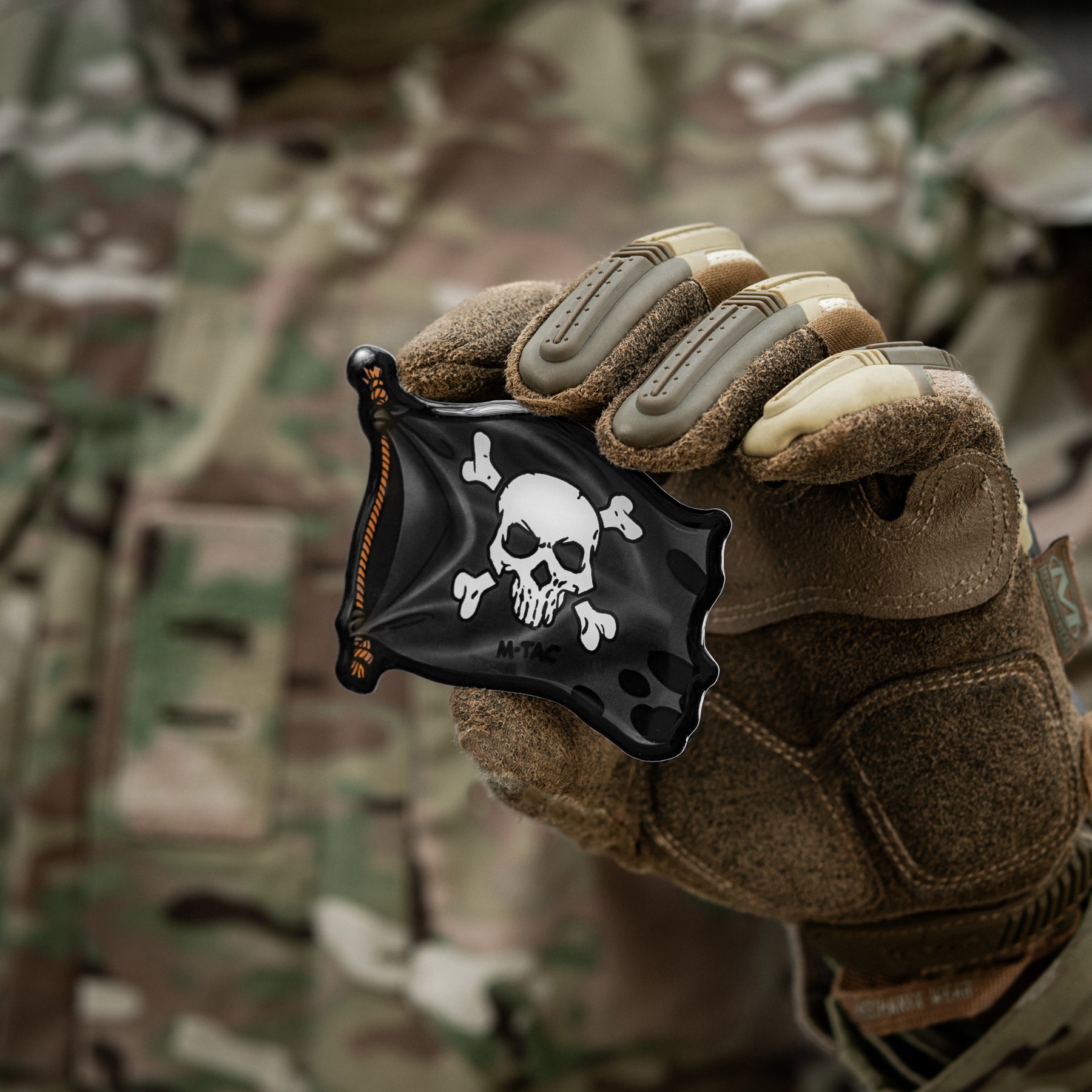 M-Tac наклейка Pirate Flag