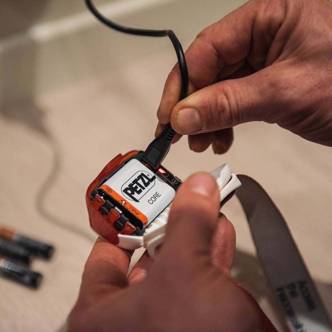 Petzl CORE8/A акумуляторна батарея