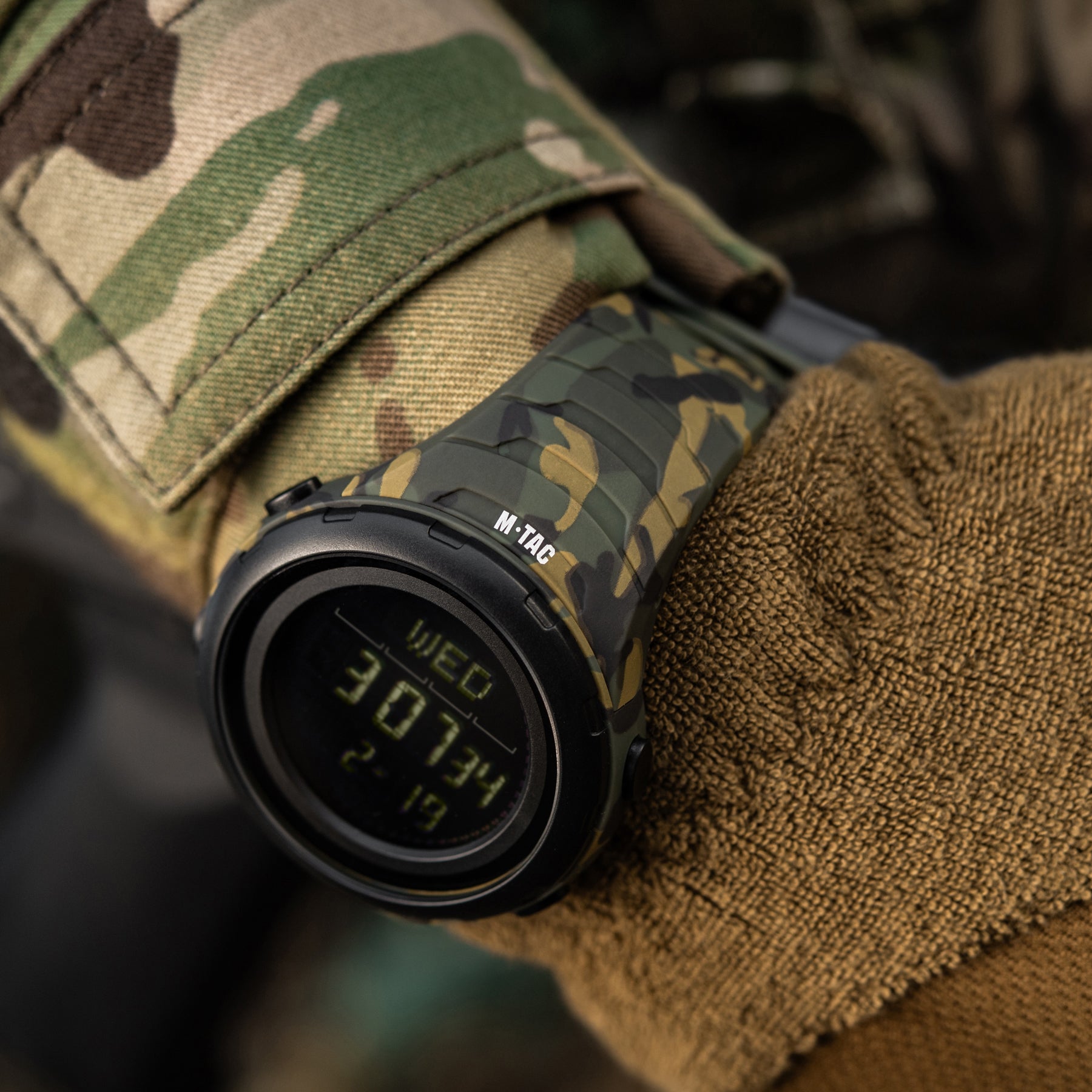 M-Tac годинник тактичний 2166 Camo