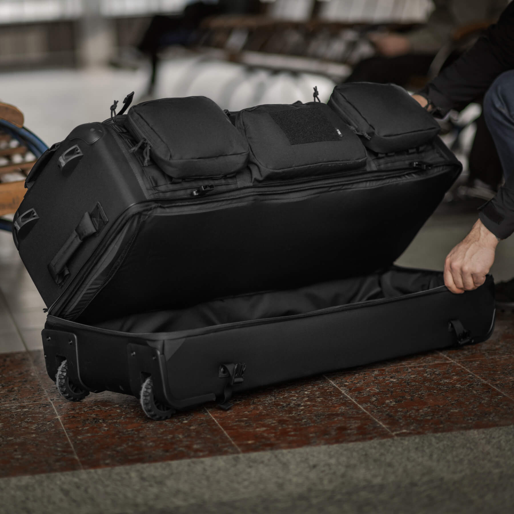 M-Tac сумка транспортна 185л Black