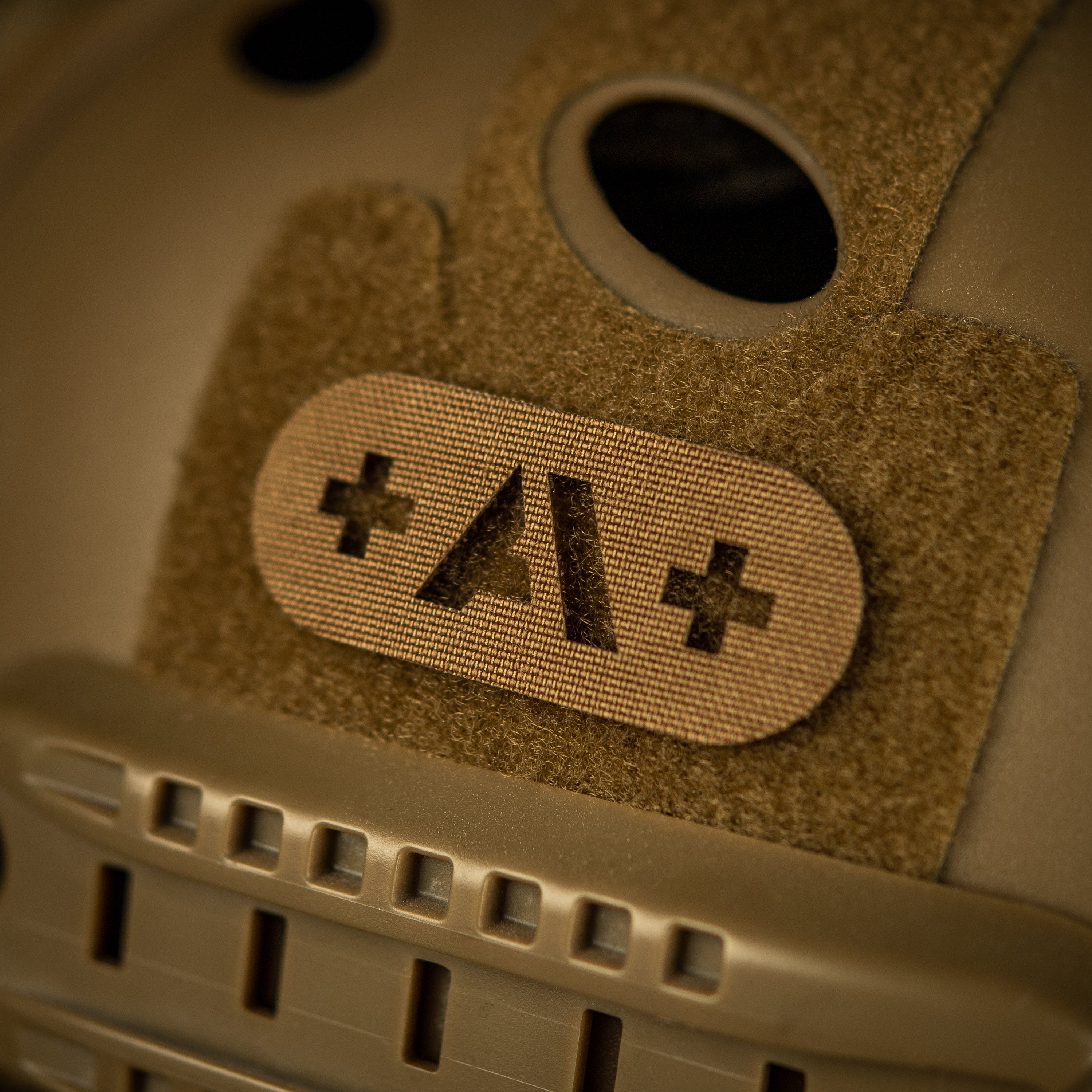M-Tac нашивка група крові +A+ наскрізна Laser Cut Coyote