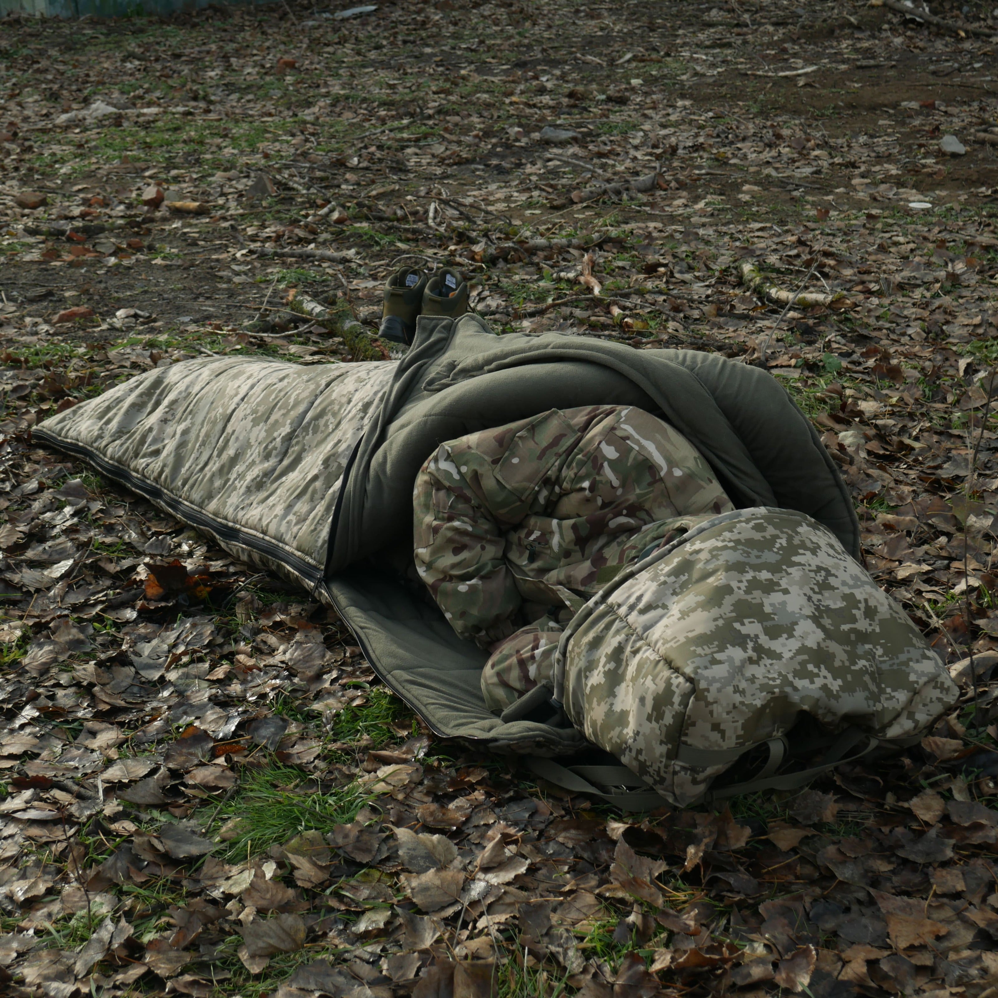 Спальний мішок Militex Ankar піксель -15С 90*230