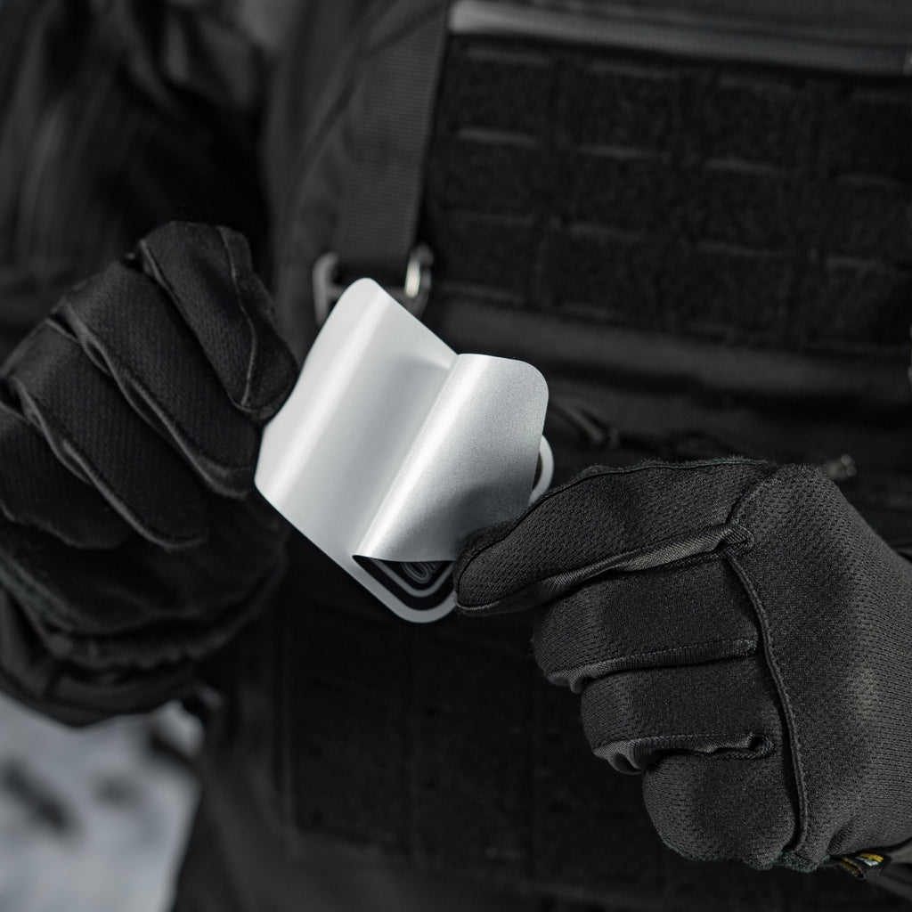 M-Tac наклейка Old School Small світловідбиваюча Black