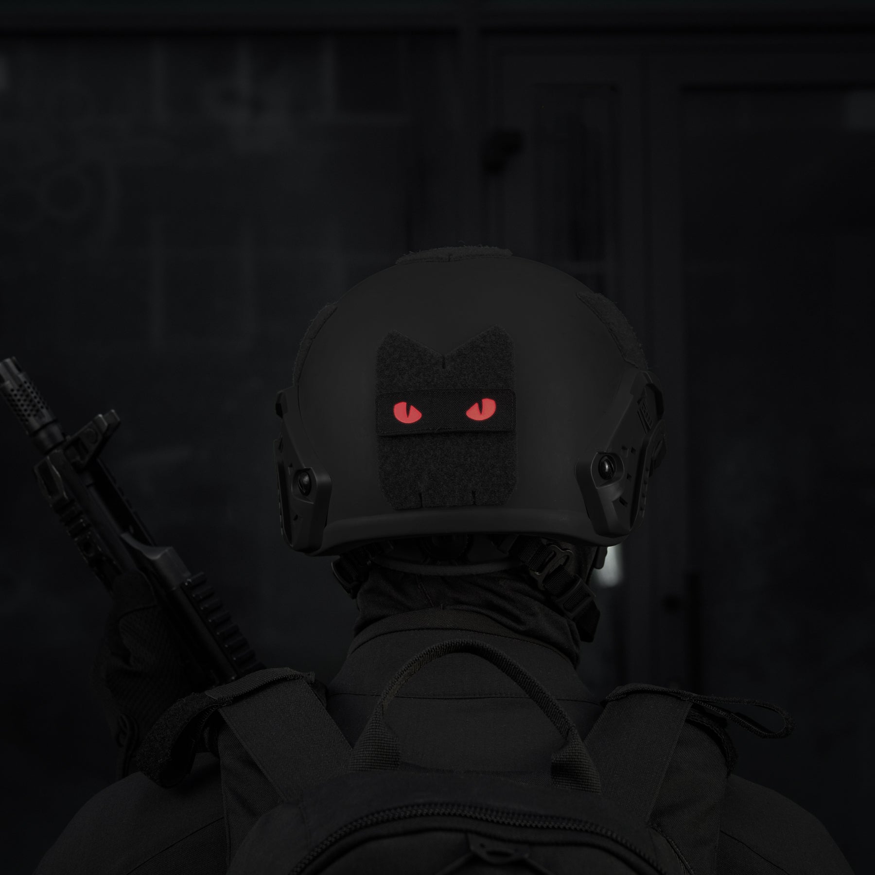 M-Tac нашивка Cat Eyes Laser Cut Black/Red/GID