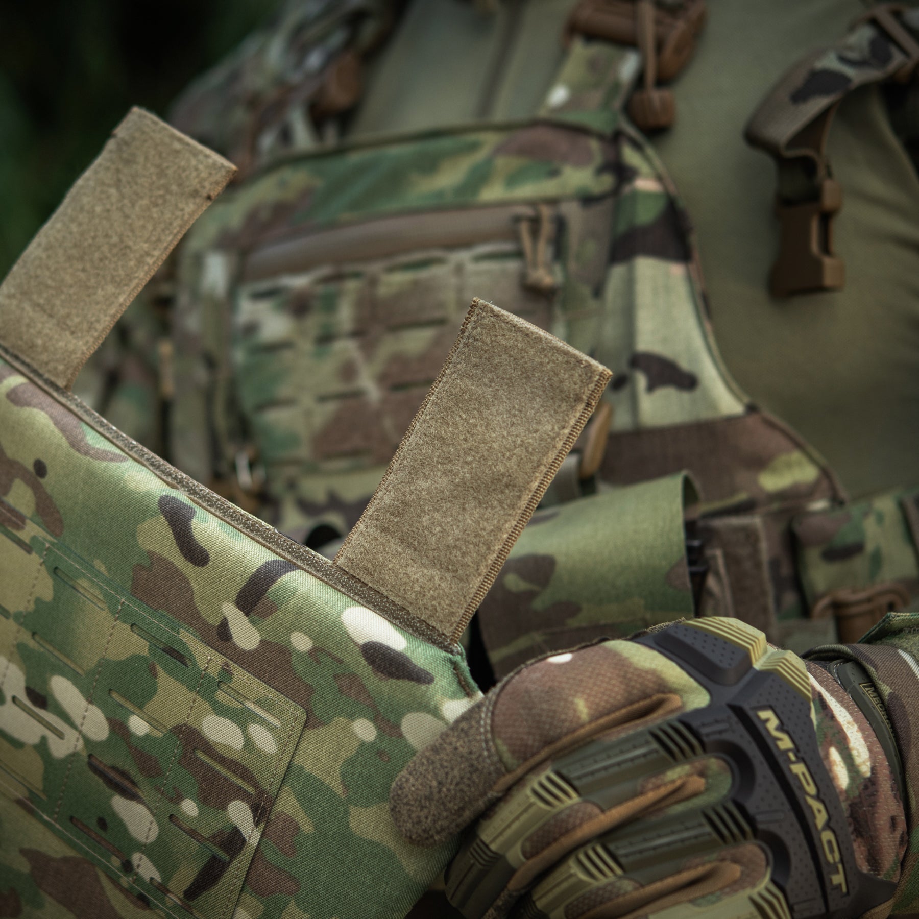 M-Tac фартух протиуламковий з балістичним пакетом 1 клас (BRONYX) Laser Cut Multicam