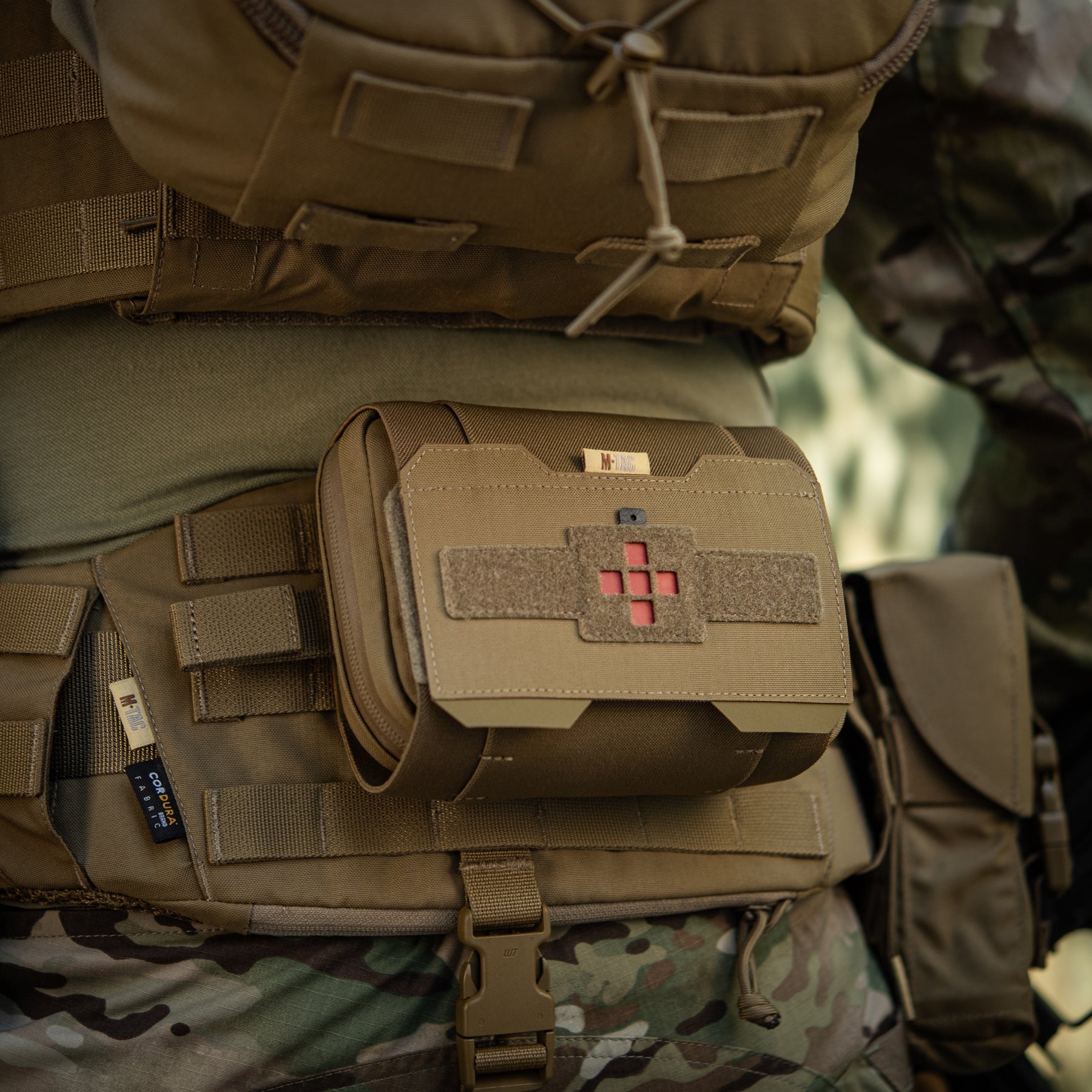 M-Tac підсумок медичний горизонтальний Large Elite Coyote