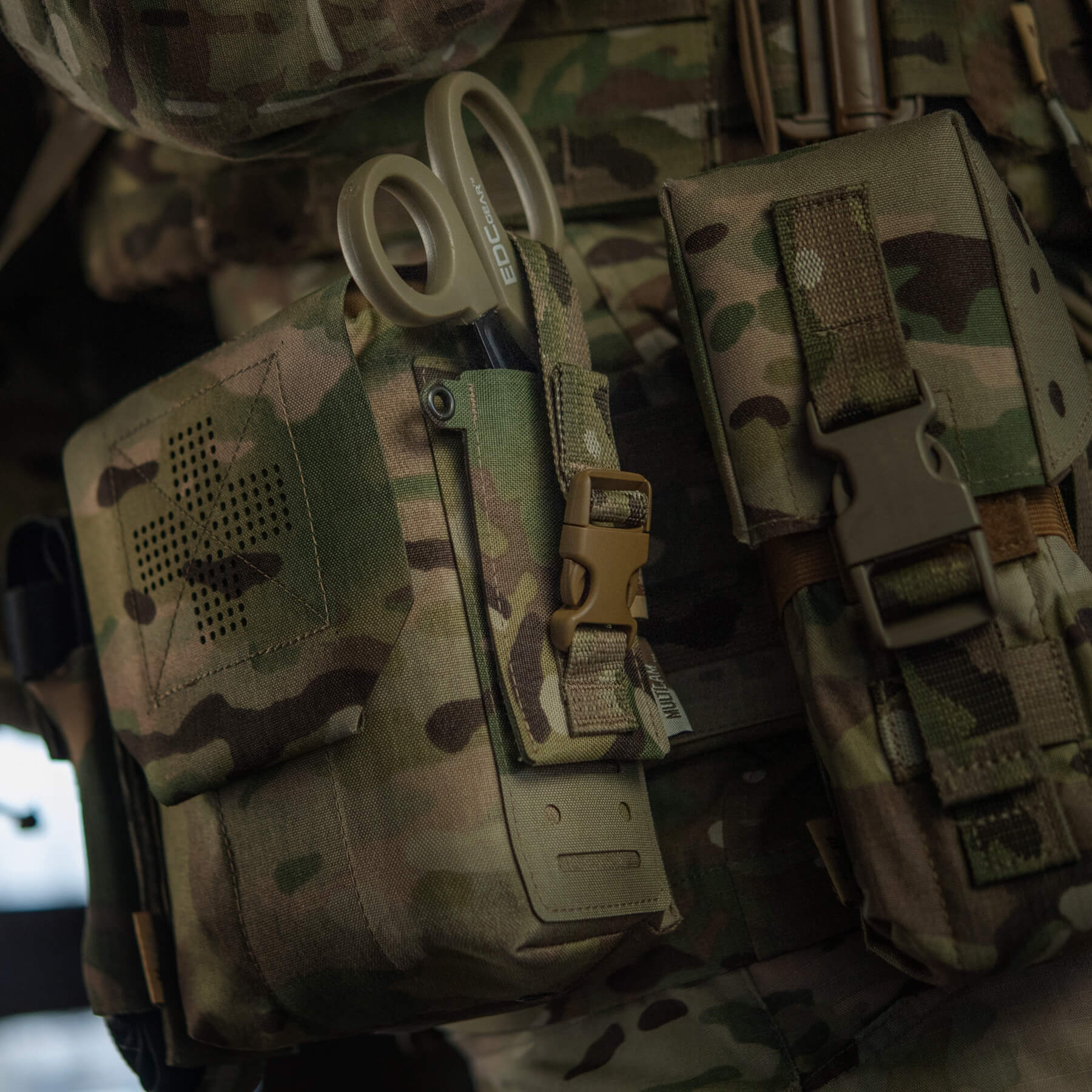 M-Tac підсумок медичний вертикальний Large Gen.II Elite Multicam