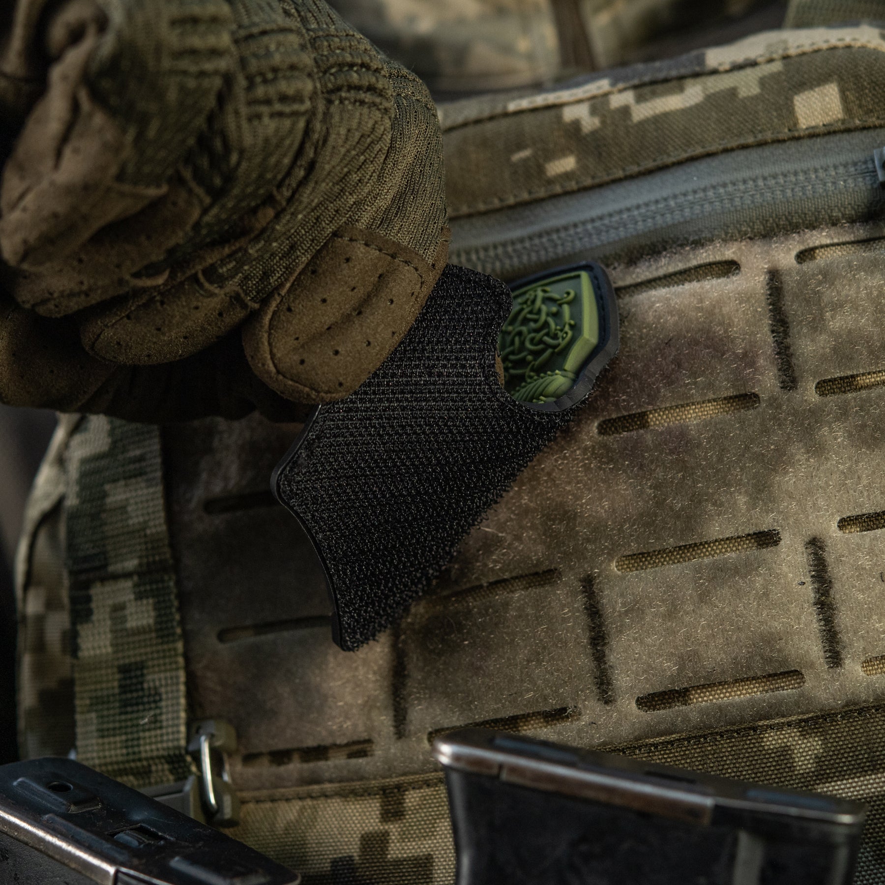 M-Tac нашивка Mjölnir Large PVC Olive