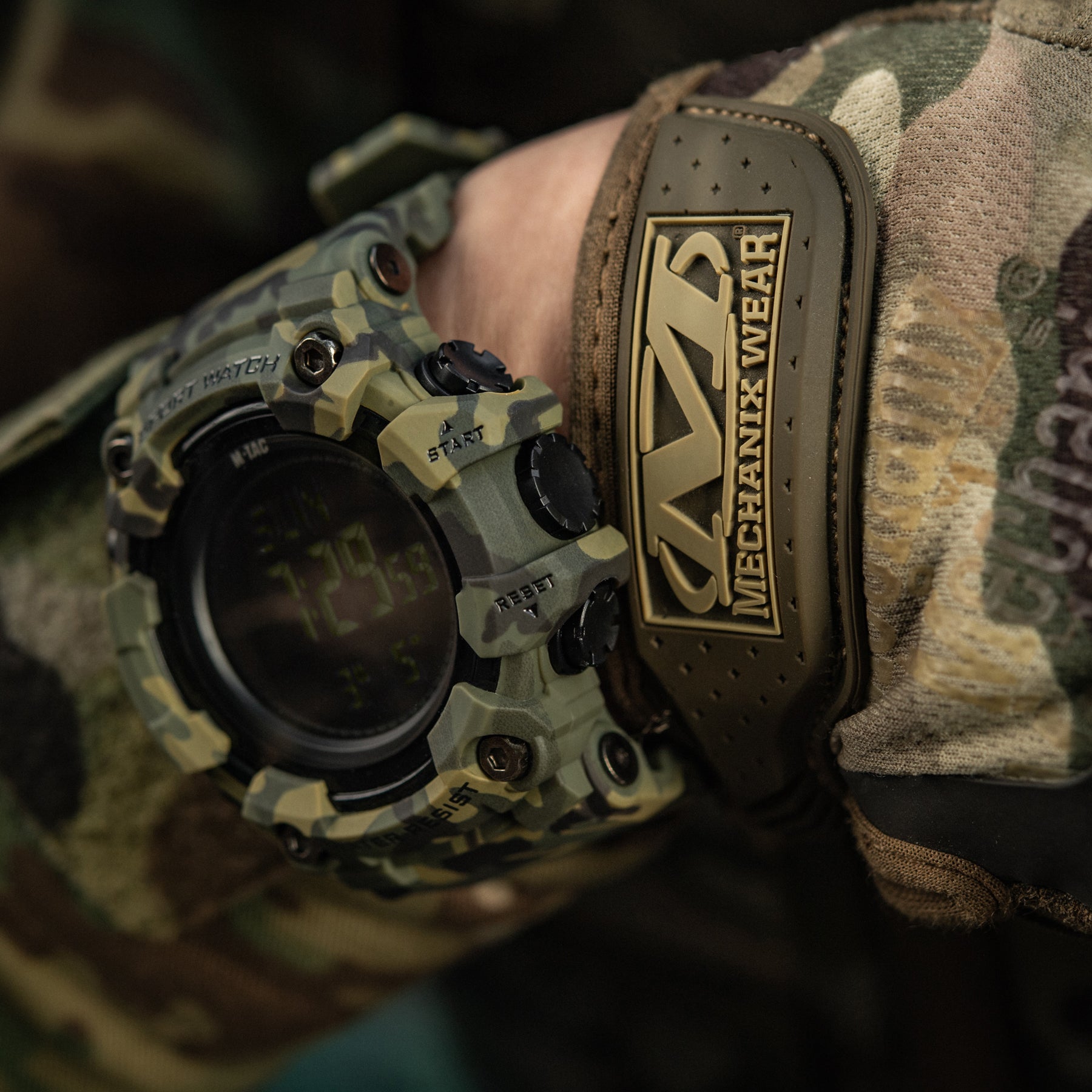 M-Tac годинник тактичний 2037 Camo