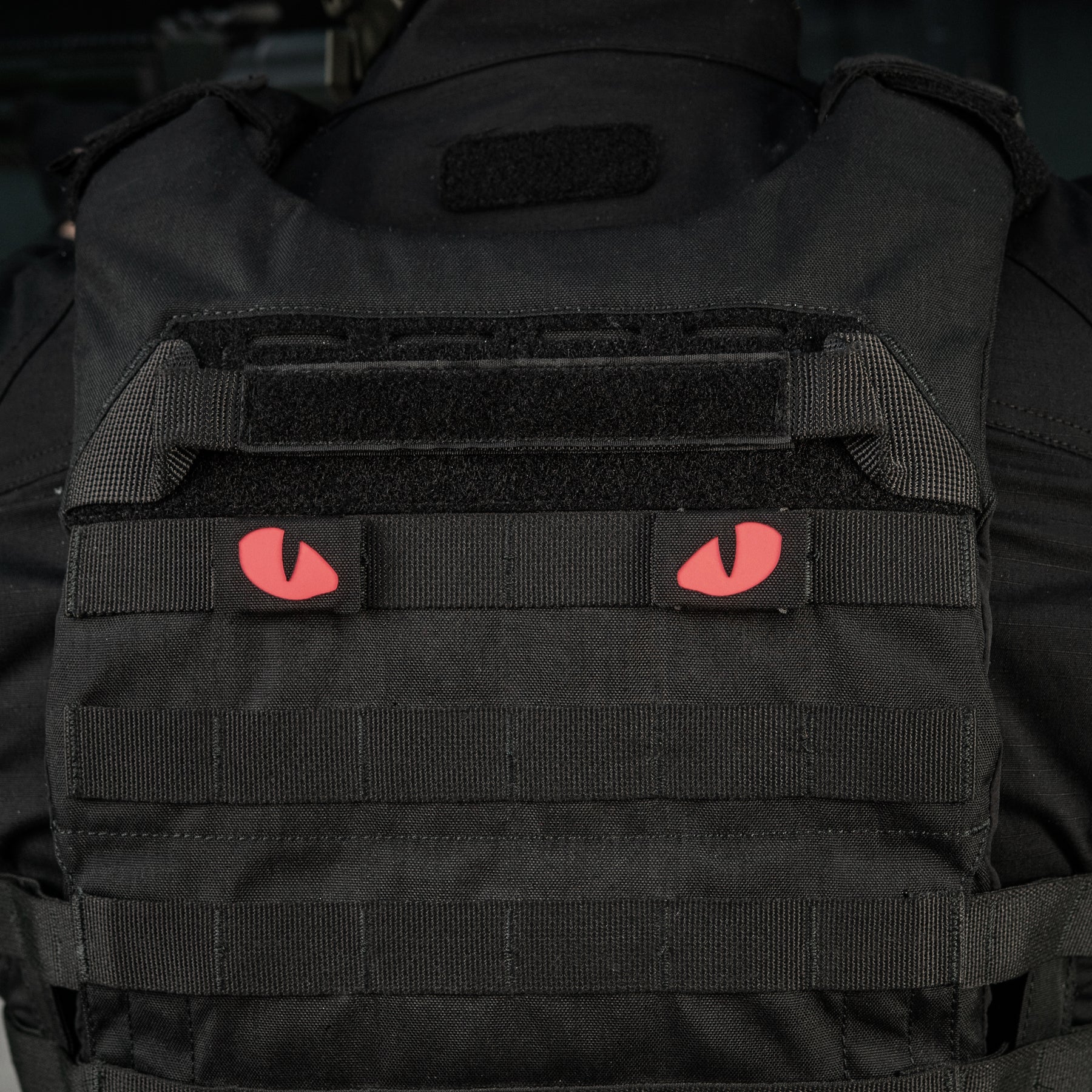 M-Tac нашивка Tiger Eyes Laser Cut (пара) Black/Red/GID
