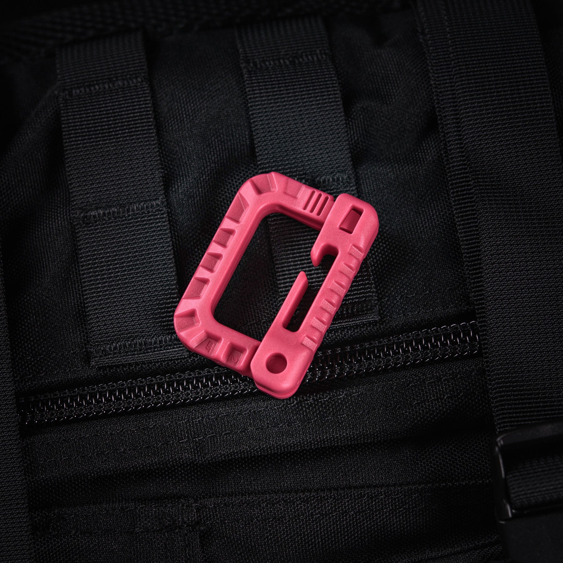 Карабін пластиковий Grimloc Pink