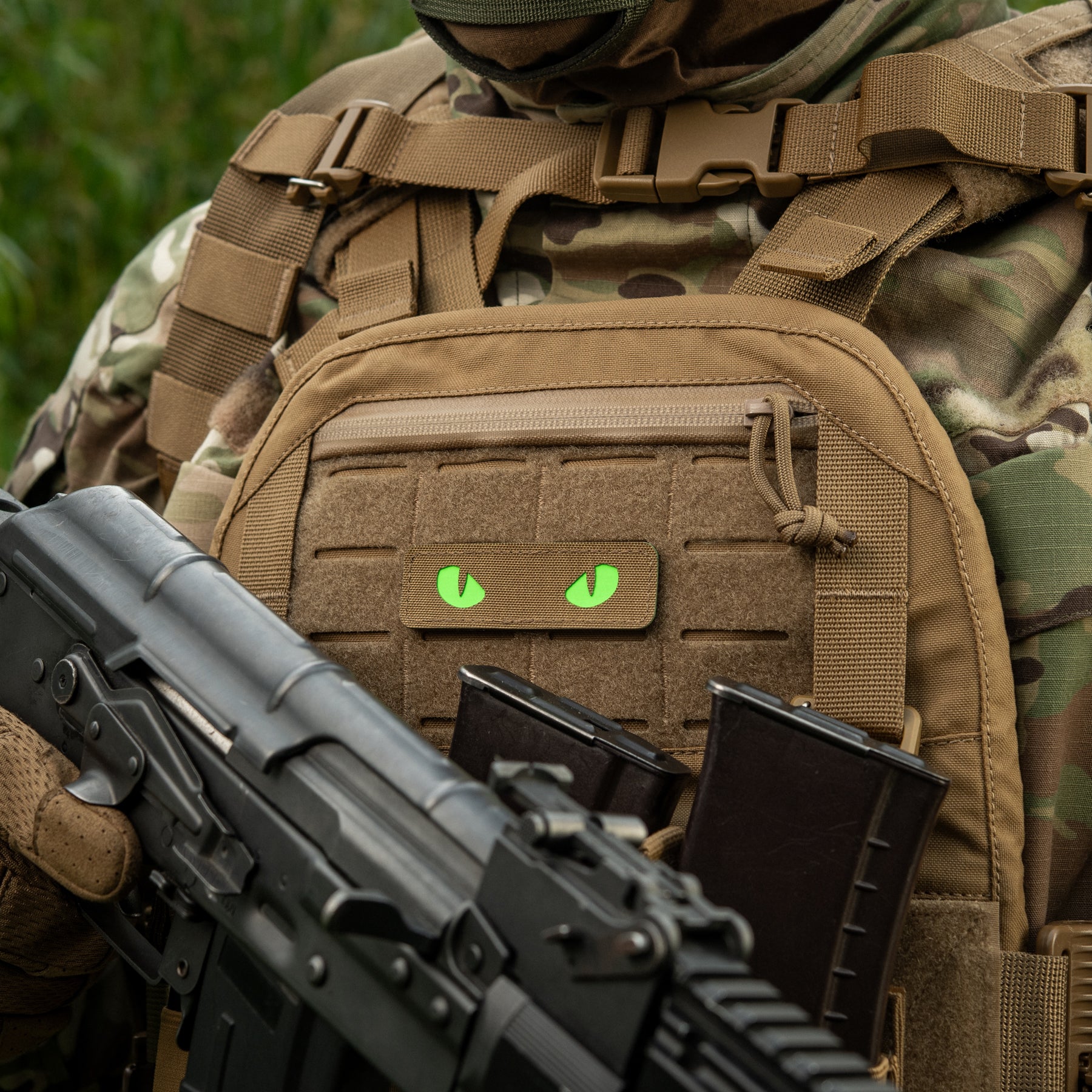 M-Tac нашивка Cat Eyes Laser Cut Coyote/Green/GID
