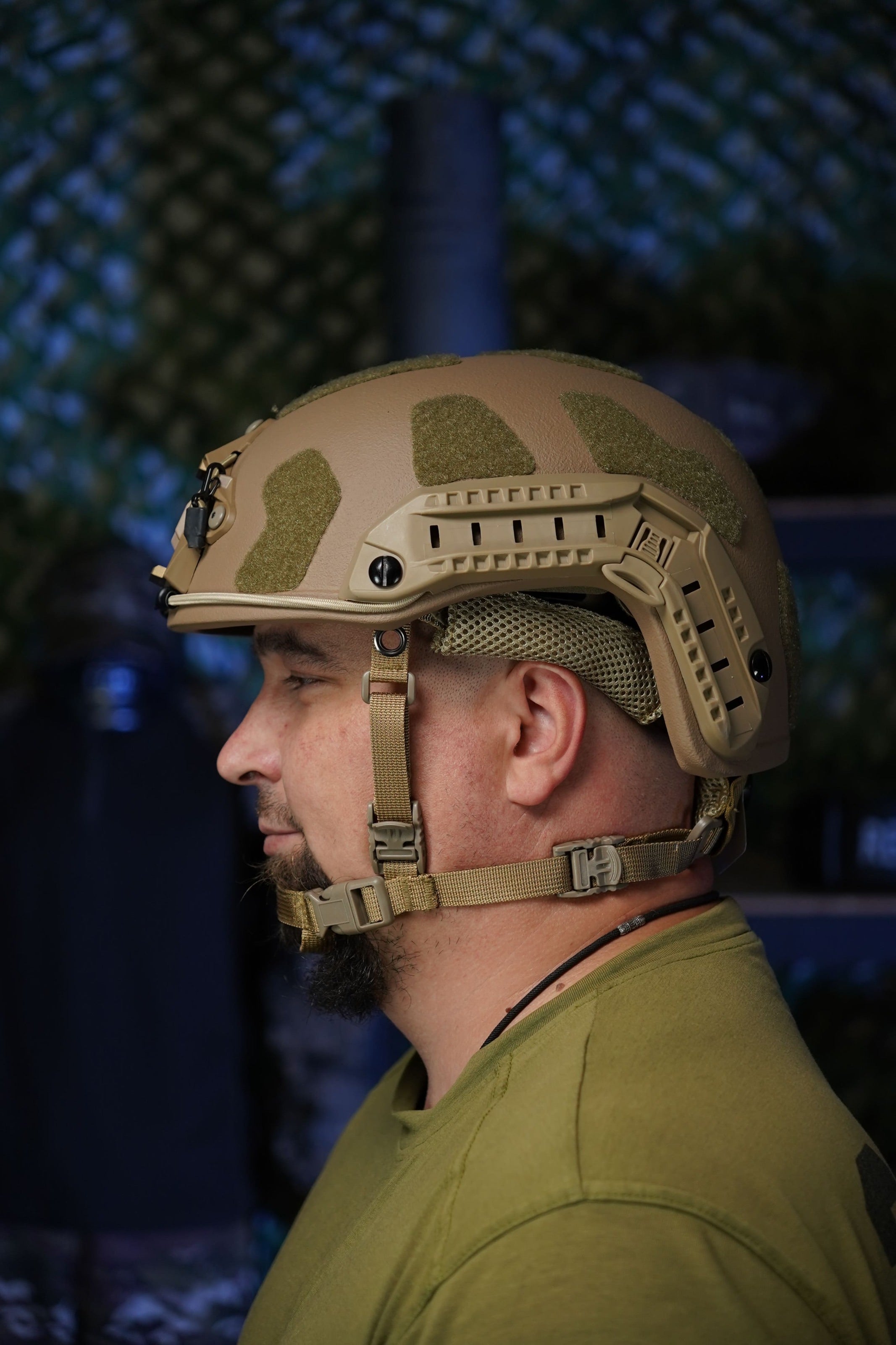 Балістичний шолом койот (M, L) FAST PE GEN III AGGRESSIVE