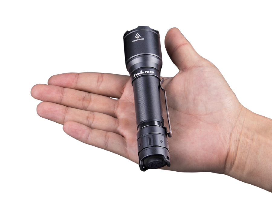 Fenix ліхтар TK06