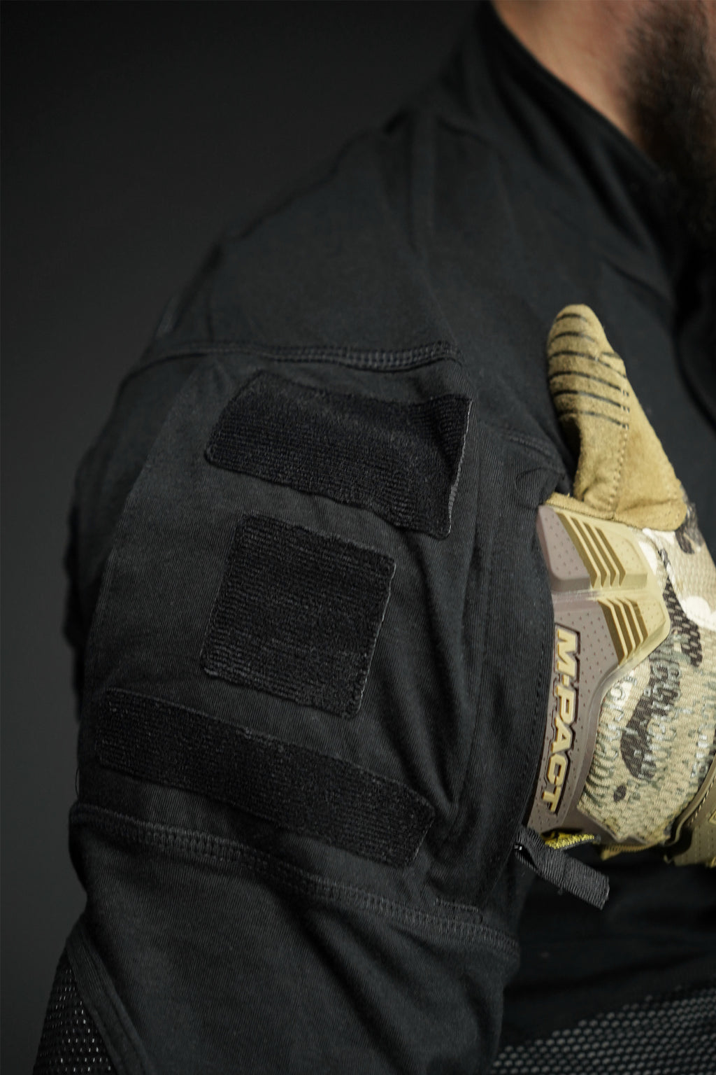 Бойова сорочка Tactical Series Long Sleeve з довгим рукавом та кишенями на плечах