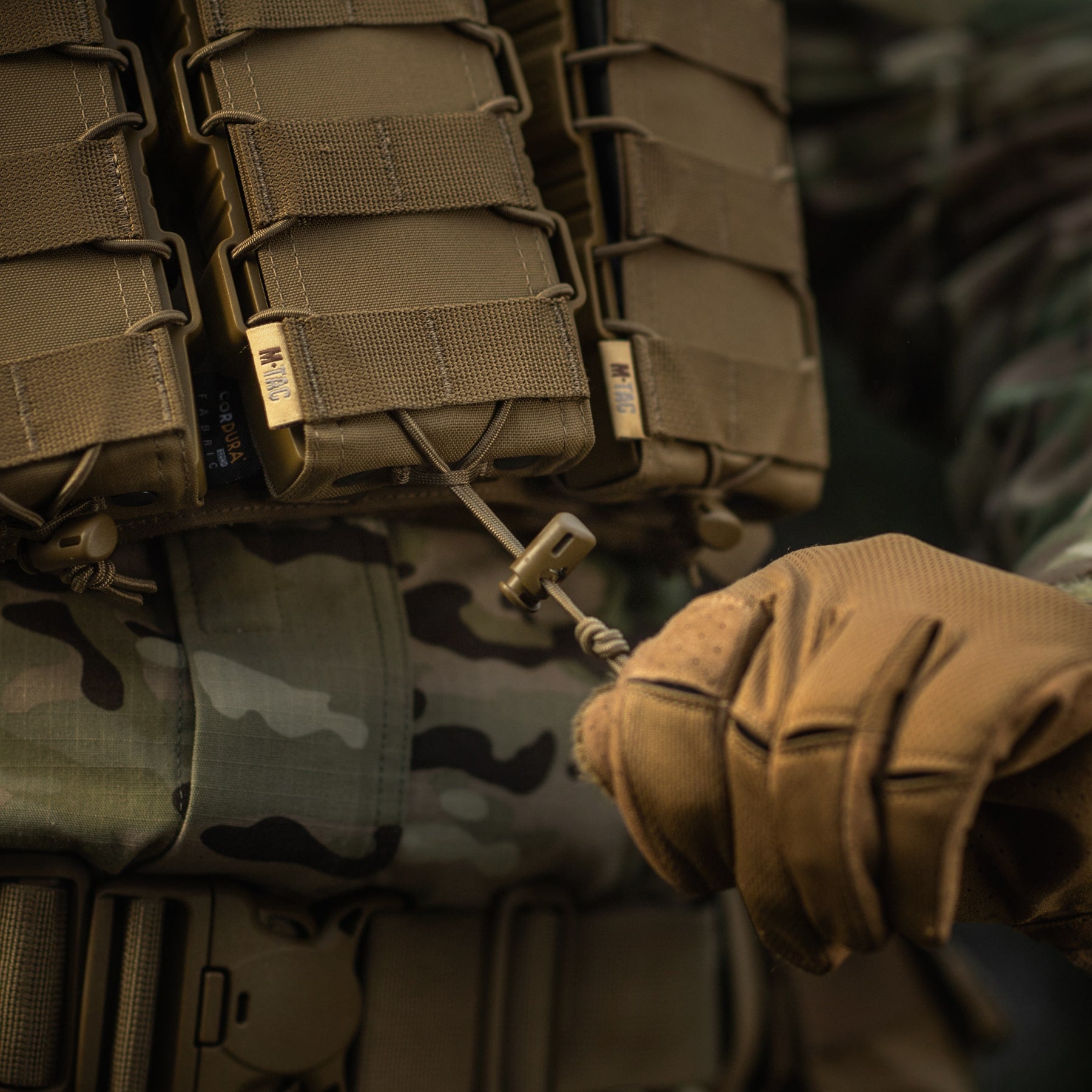 M-Tac підсумок відкритий для магазину FAST Elite Coyote