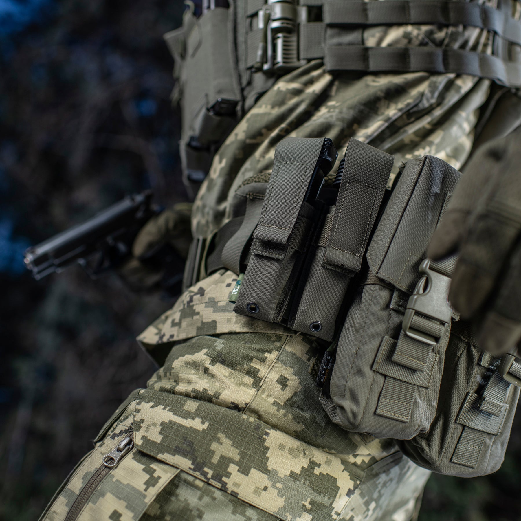 M-Tac підсумок для пістолетного магазина/мультитулу Elite Ranger Green