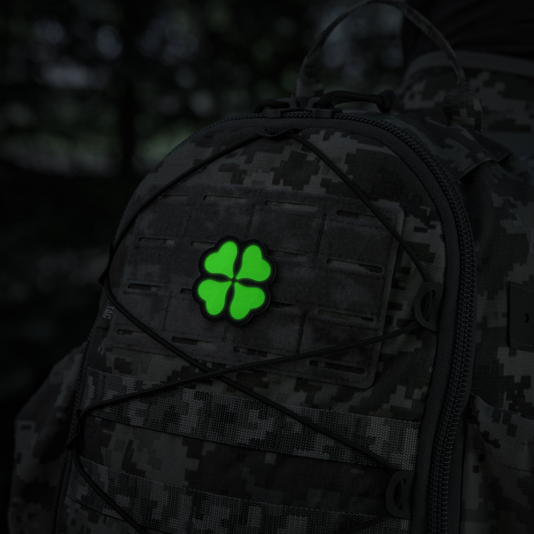 M-Tac нашивка Клевер GID Black/Green