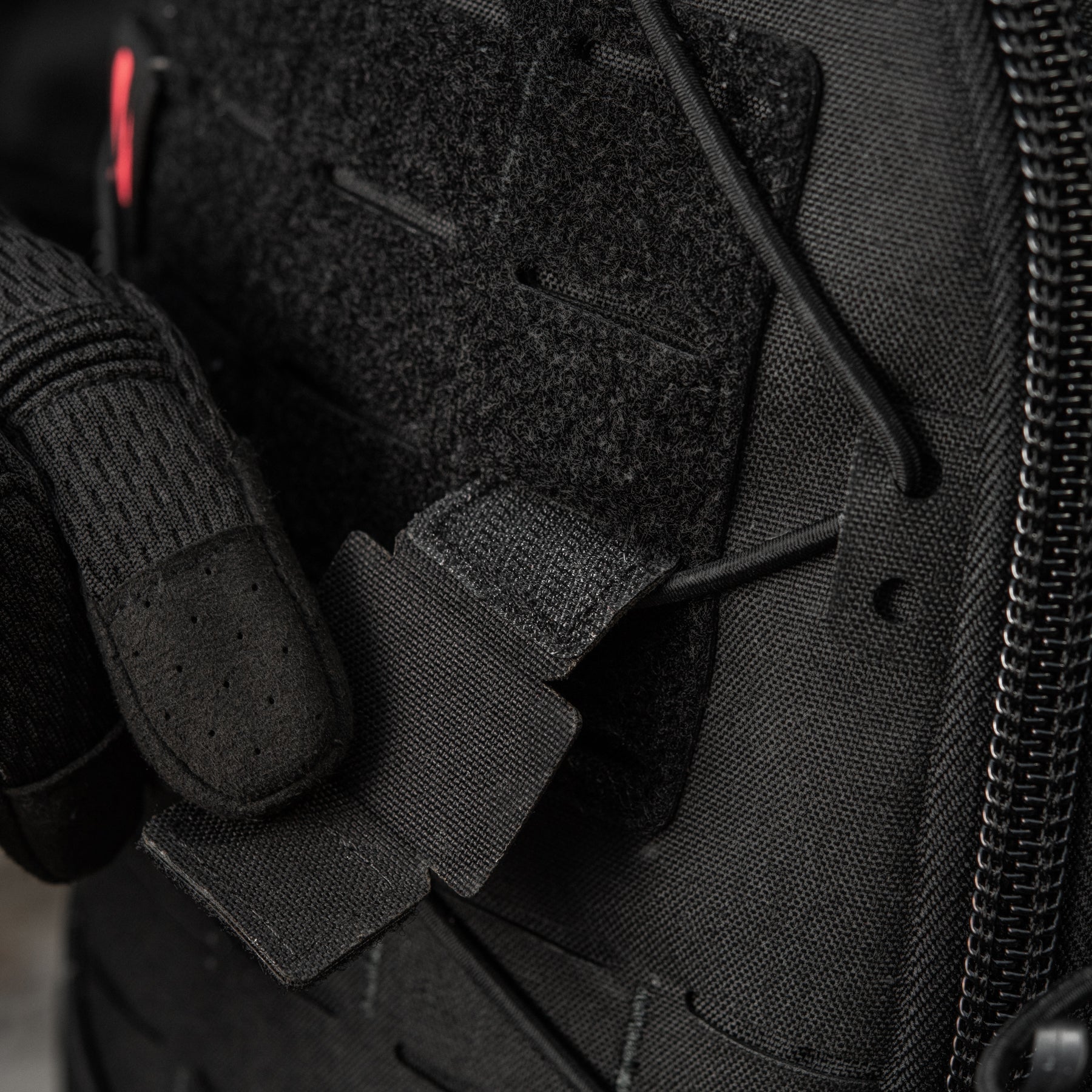 M-Tac нашивка Tiger Eyes Laser Cut (пара) Black/Red/GID
