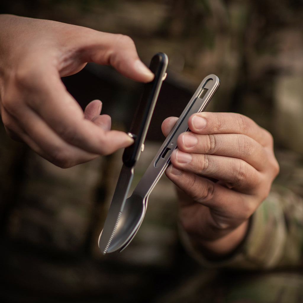 M-Tac столовий набір розємний (3 елемента) Black/Steel