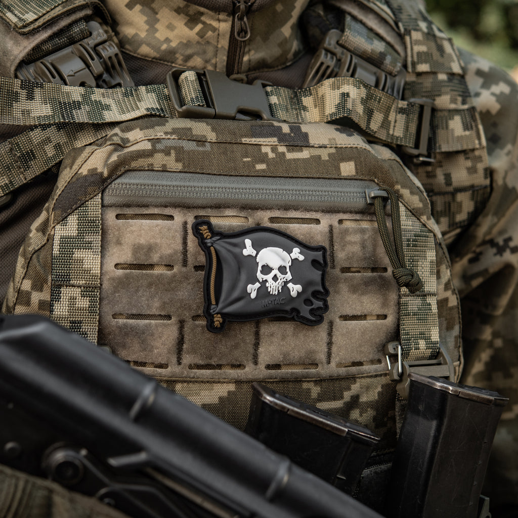 M-Tac нашивка Веселий Роджер PVC Black