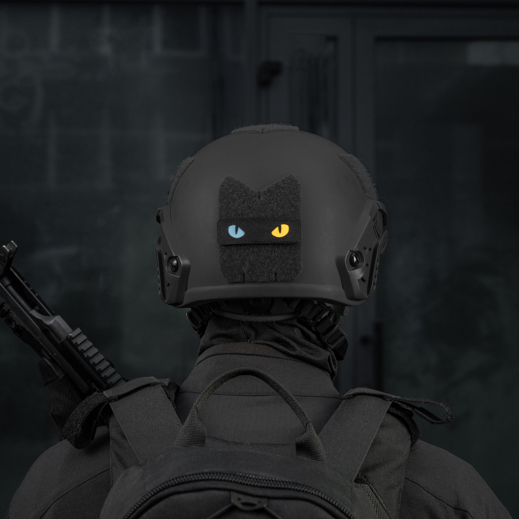 M-Tac нашивка Cat Eyes Laser Cut Black/Yellow/Blue/GID