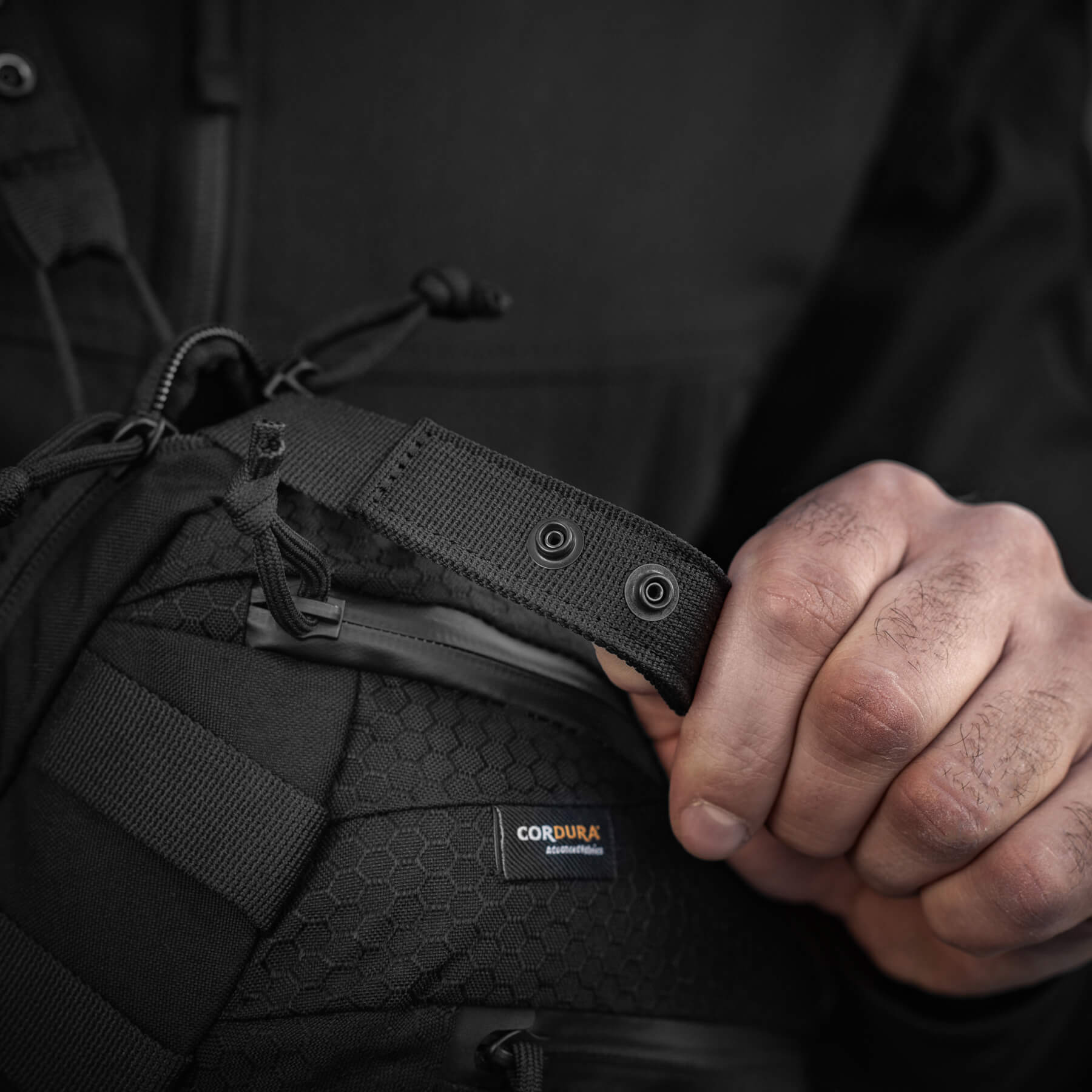 M-Tac сумка Sphaera Hex Hardsling Bag Gen.II Black