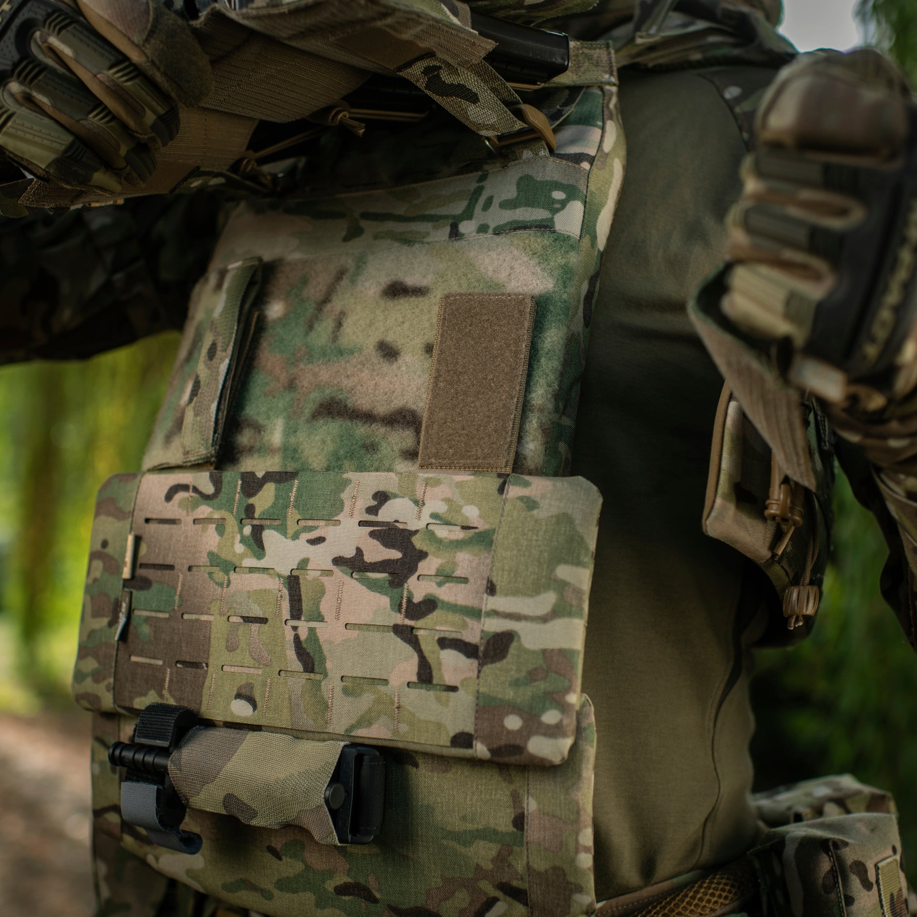 M-Tac захист живота з балістичним пакетом 1 клас захисту Laser Cut Multicam