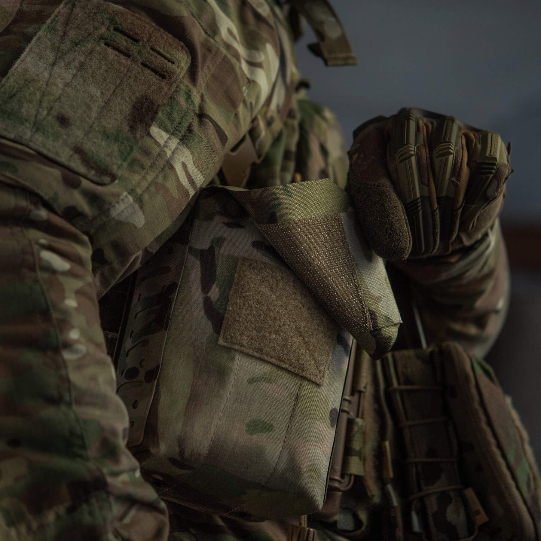 M-Tac підсумок медичний вертикальний Large Gen.II Elite Multicam