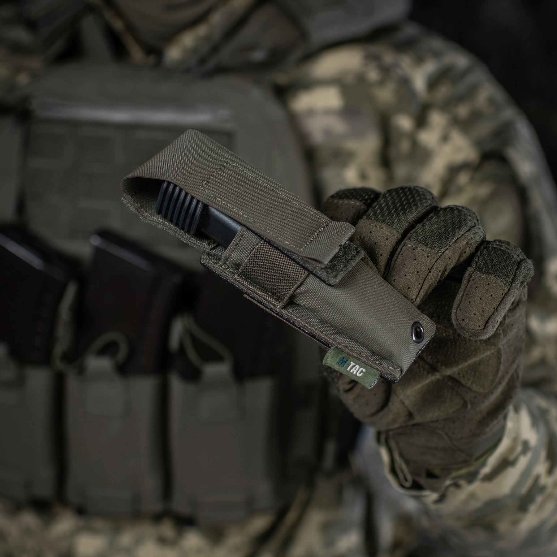 M-Tac підсумок для пістолетного магазина/мультитулу Elite Ranger Green