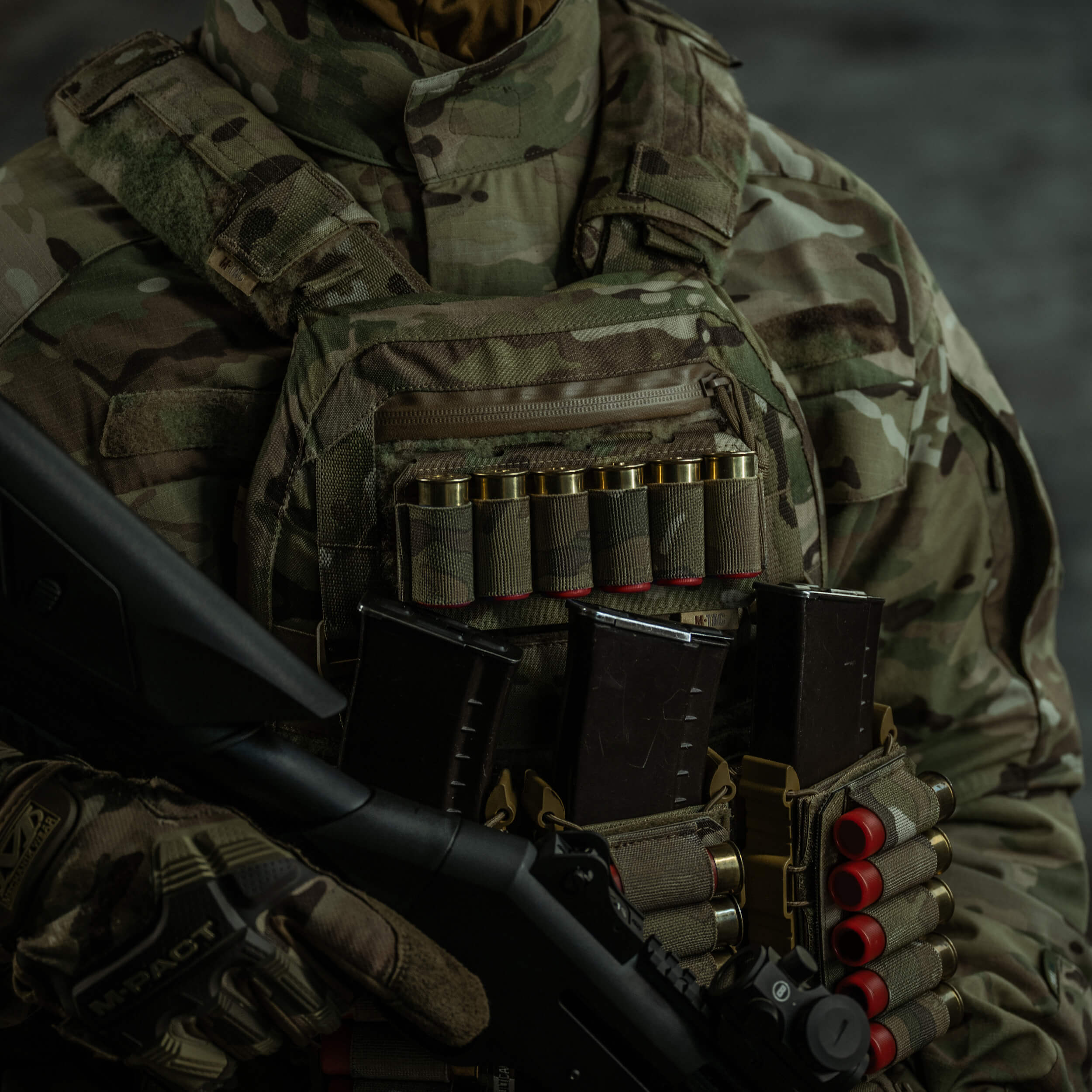 M-Tac підсумок для набоїв 12 калібру горизонтальний Laser Cut Multicam