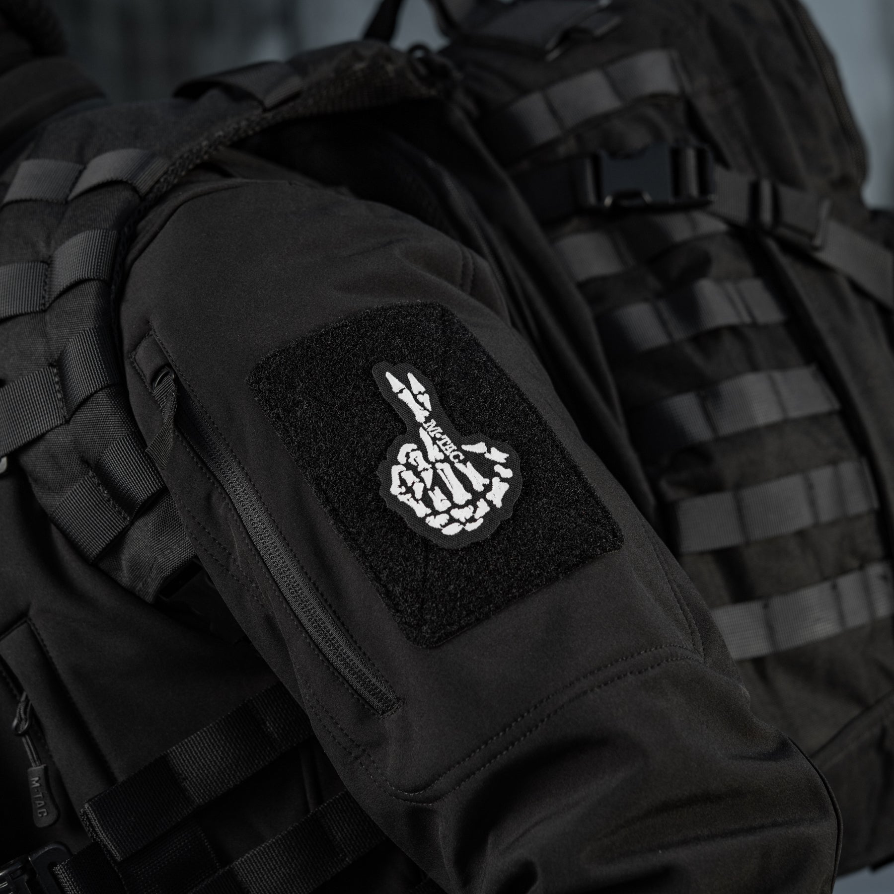 M-Tac нашивка Crossed Fingers (вишивка) Black