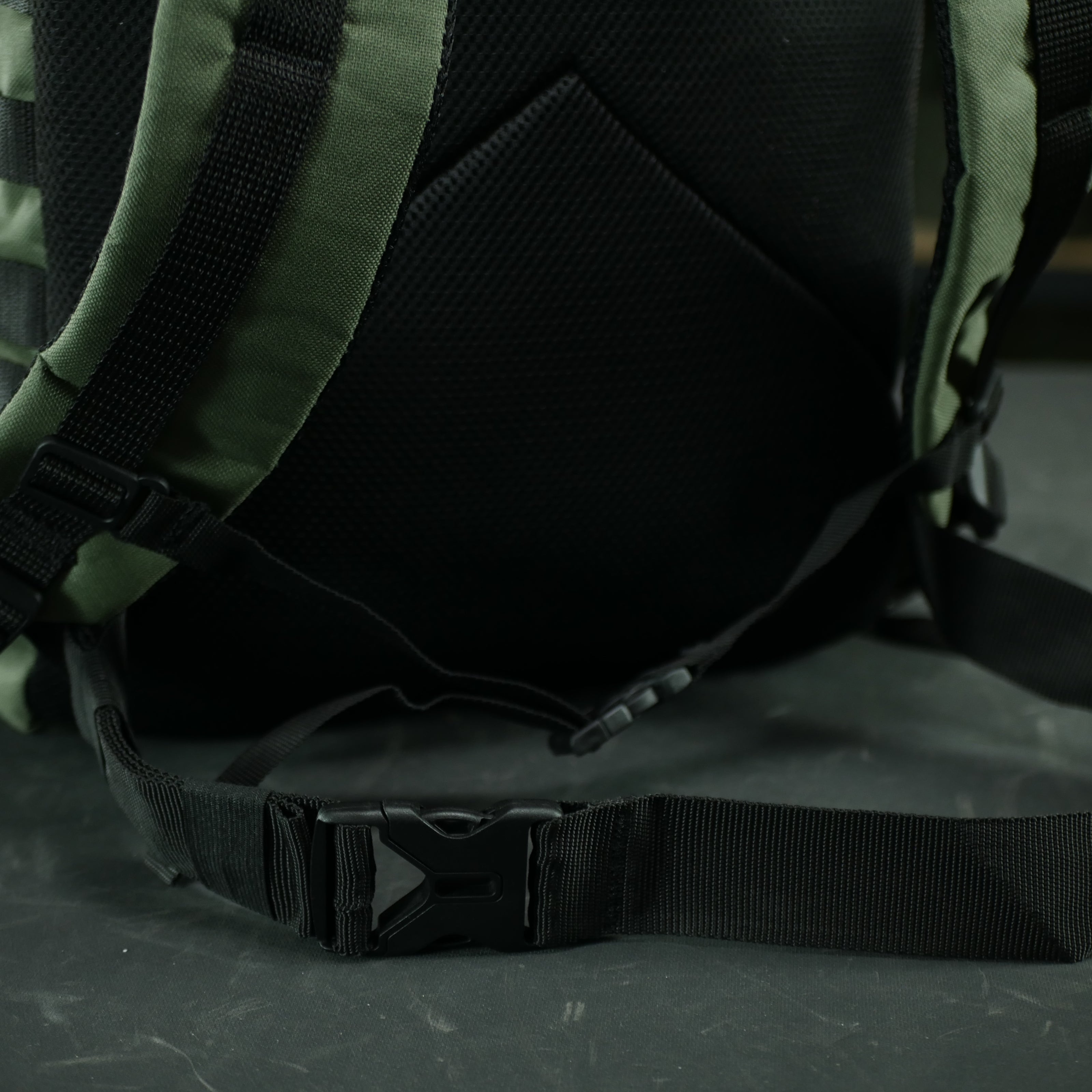 Рюкзак тактичний 30 л з системою MOLLE Олива (виробництво Україна)