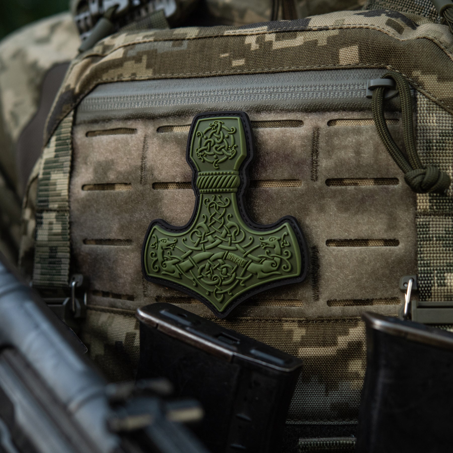 M-Tac нашивка Mjölnir Large PVC Olive