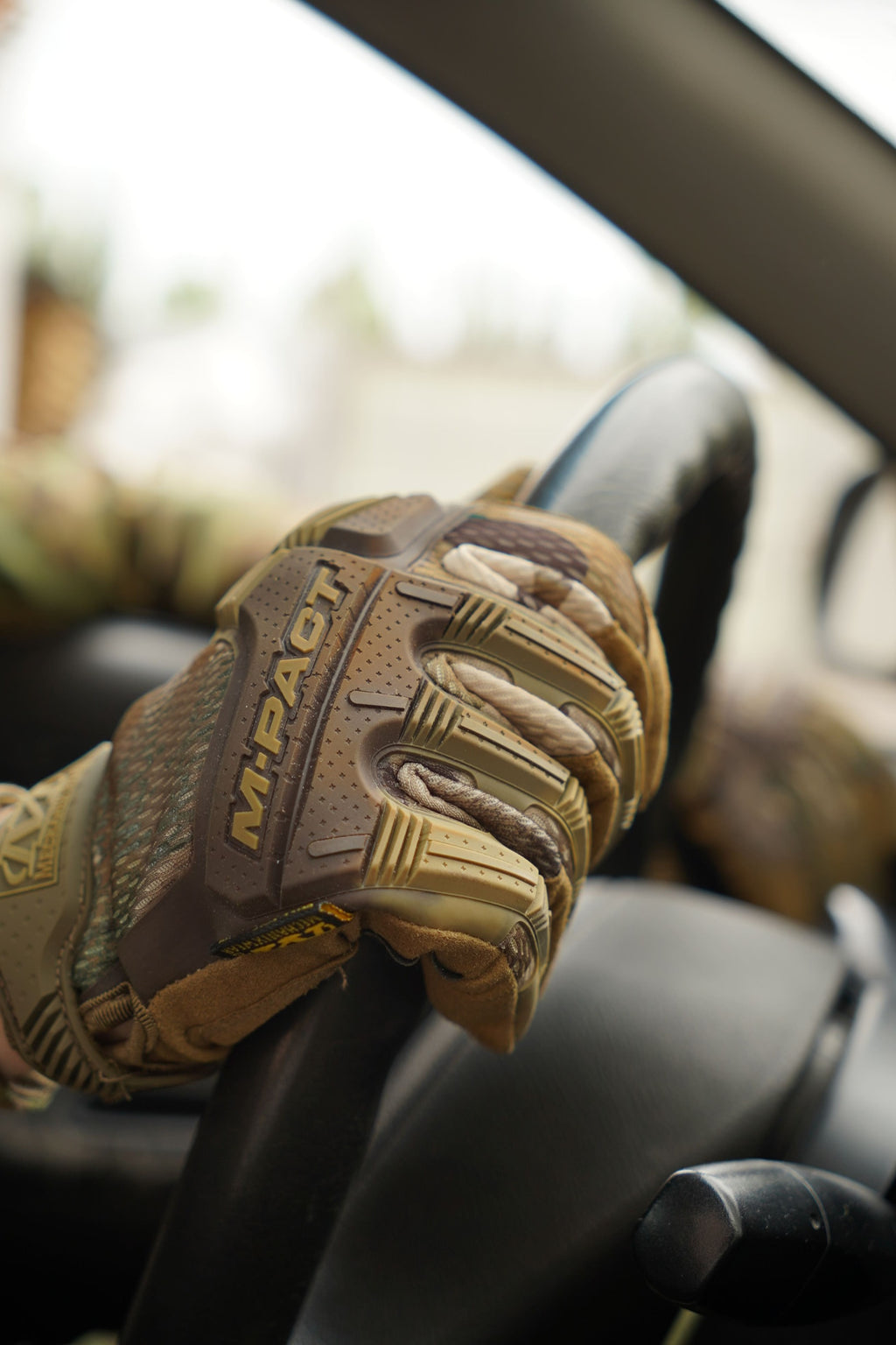 Тактичні рукавиці мультикам Mechanix
