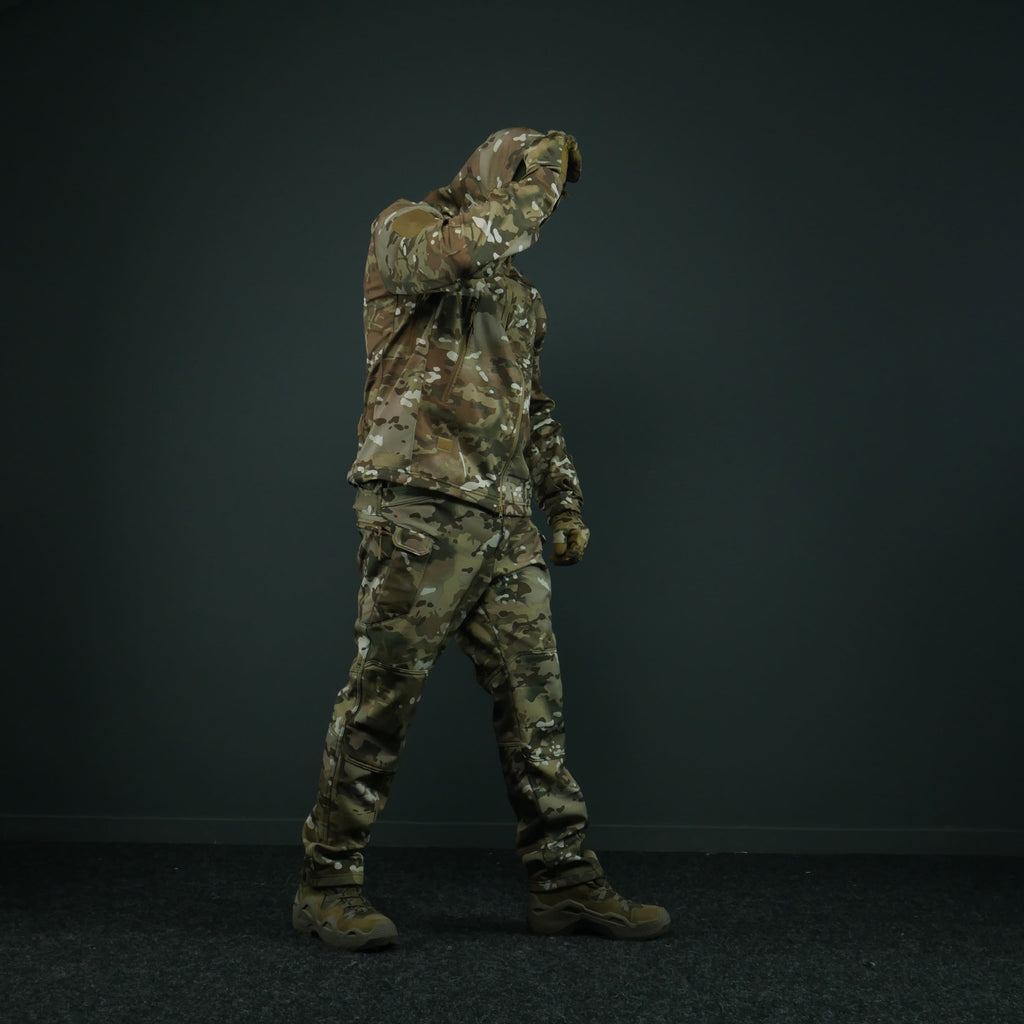 Тактичний демісезонний костюм Softshell Мультикам