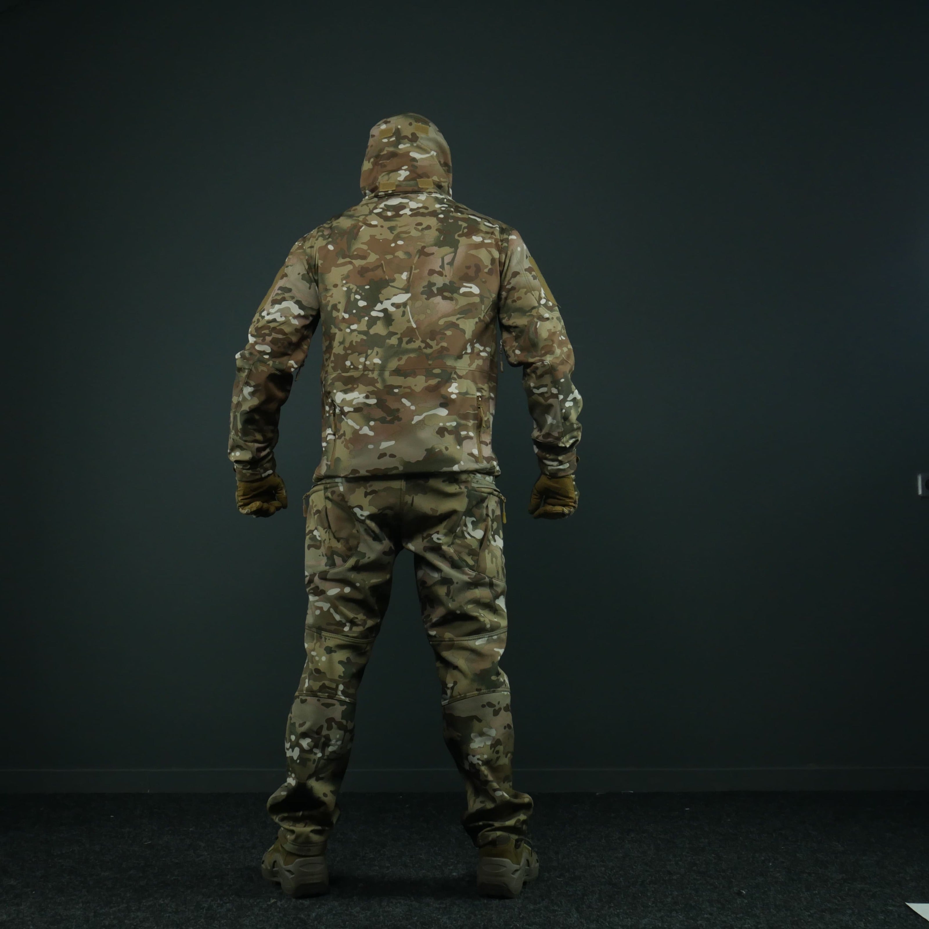 Тактичний демісезонний костюм Softshell Мультикам
