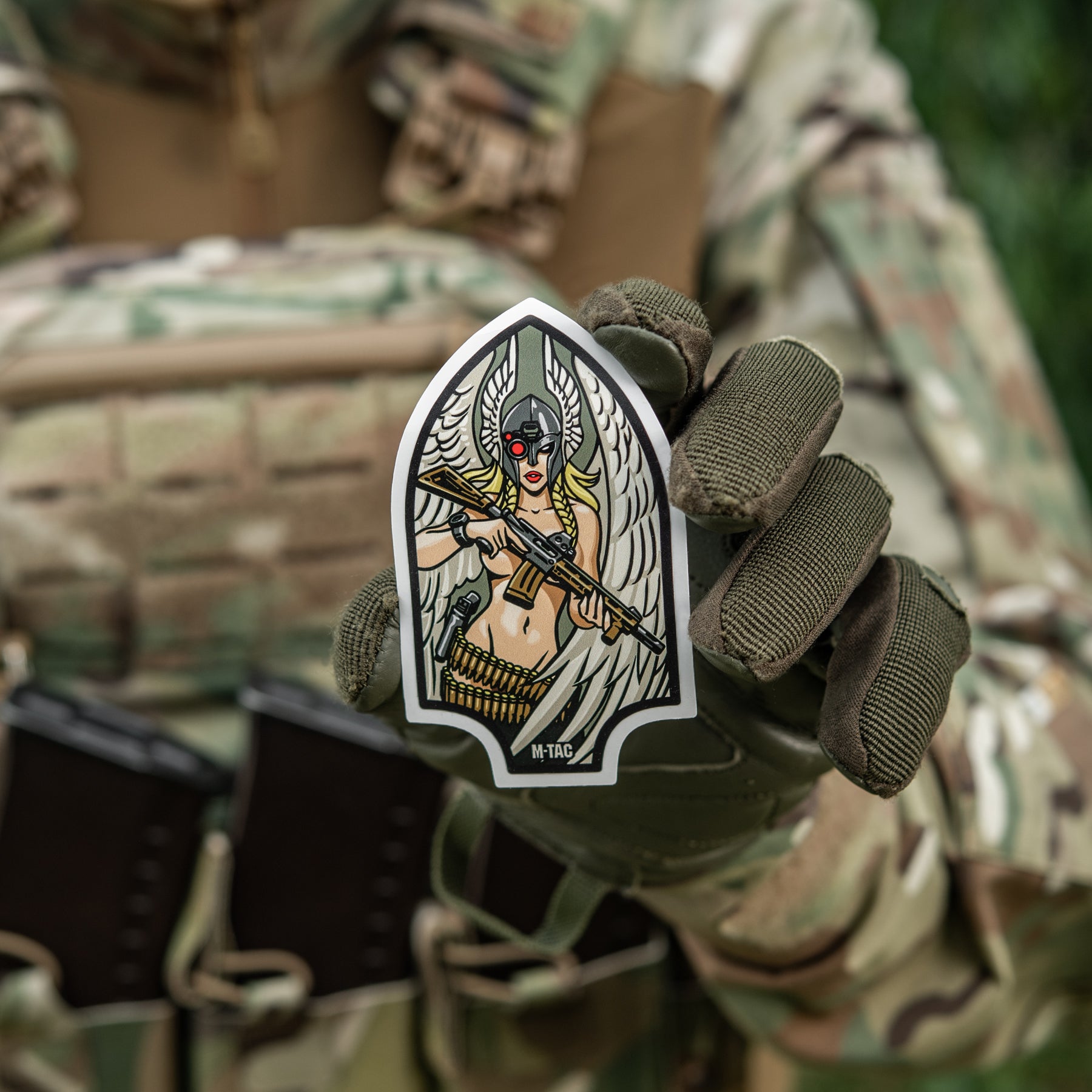 M-Tac наклейка Valkyrie Black