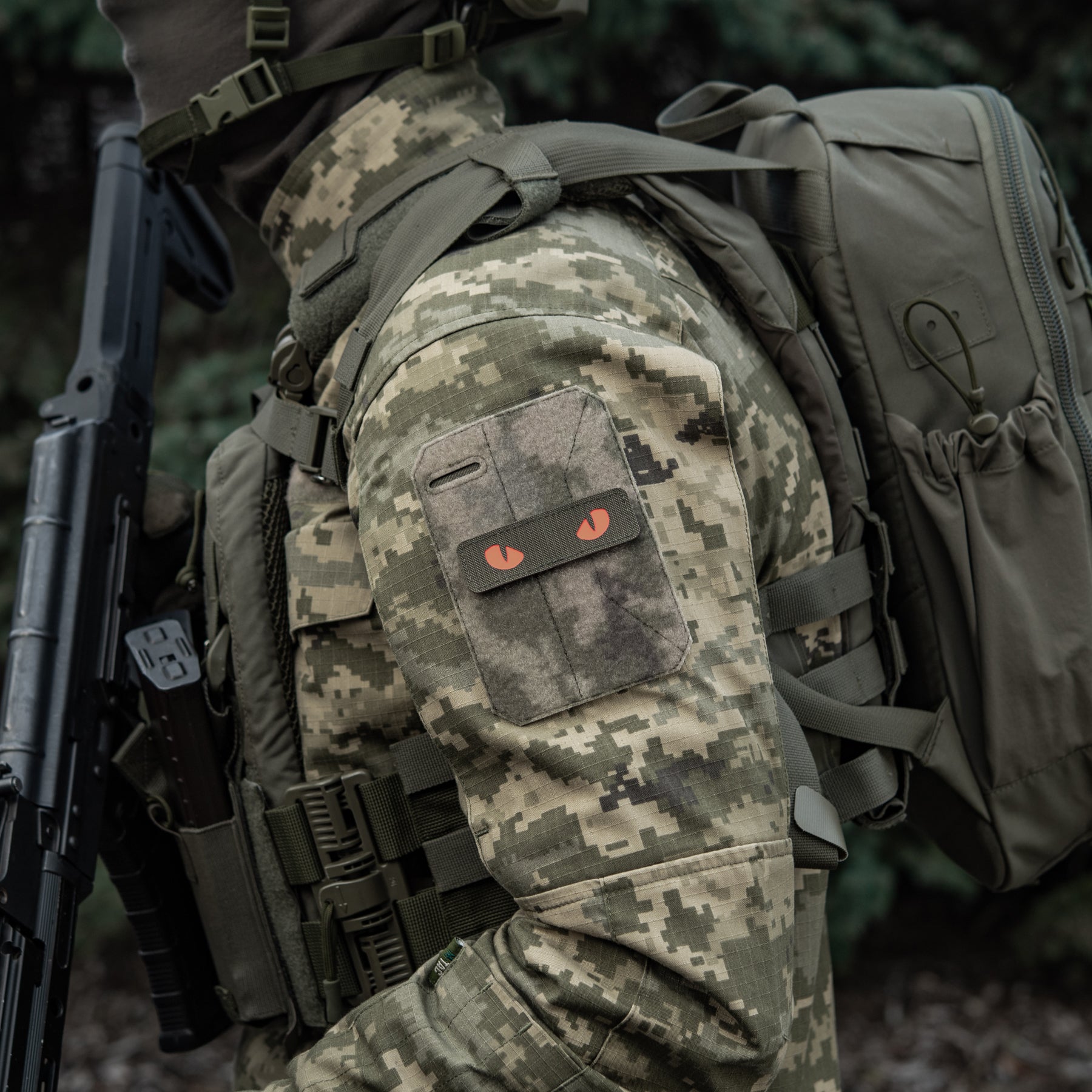 M-Tac нашивка Cat Eyes Laser Cut Ranger Green/Red/GID