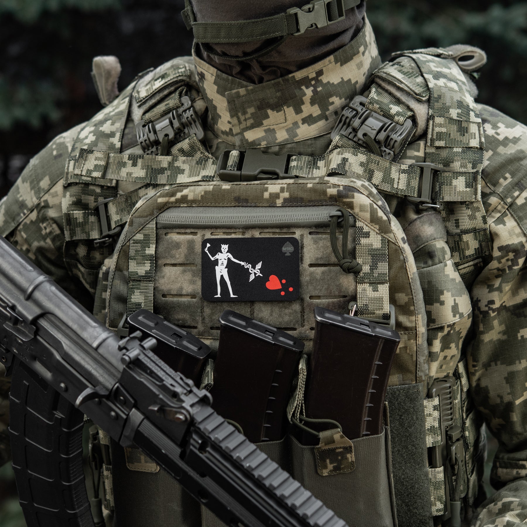 M-Tac нашивка прапор Чорна Борода Медик Black
