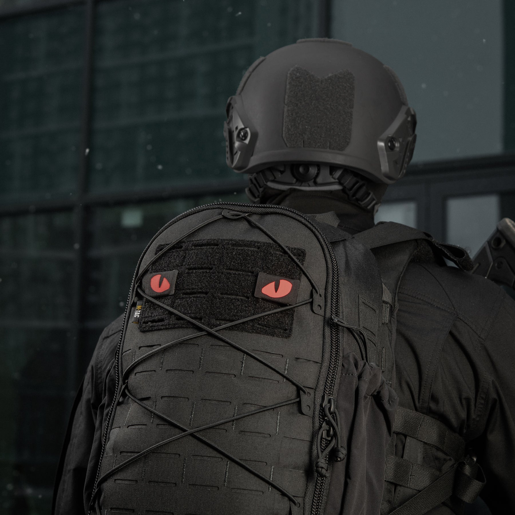 M-Tac нашивка Tiger Eyes Laser Cut (пара) Black/Red/GID